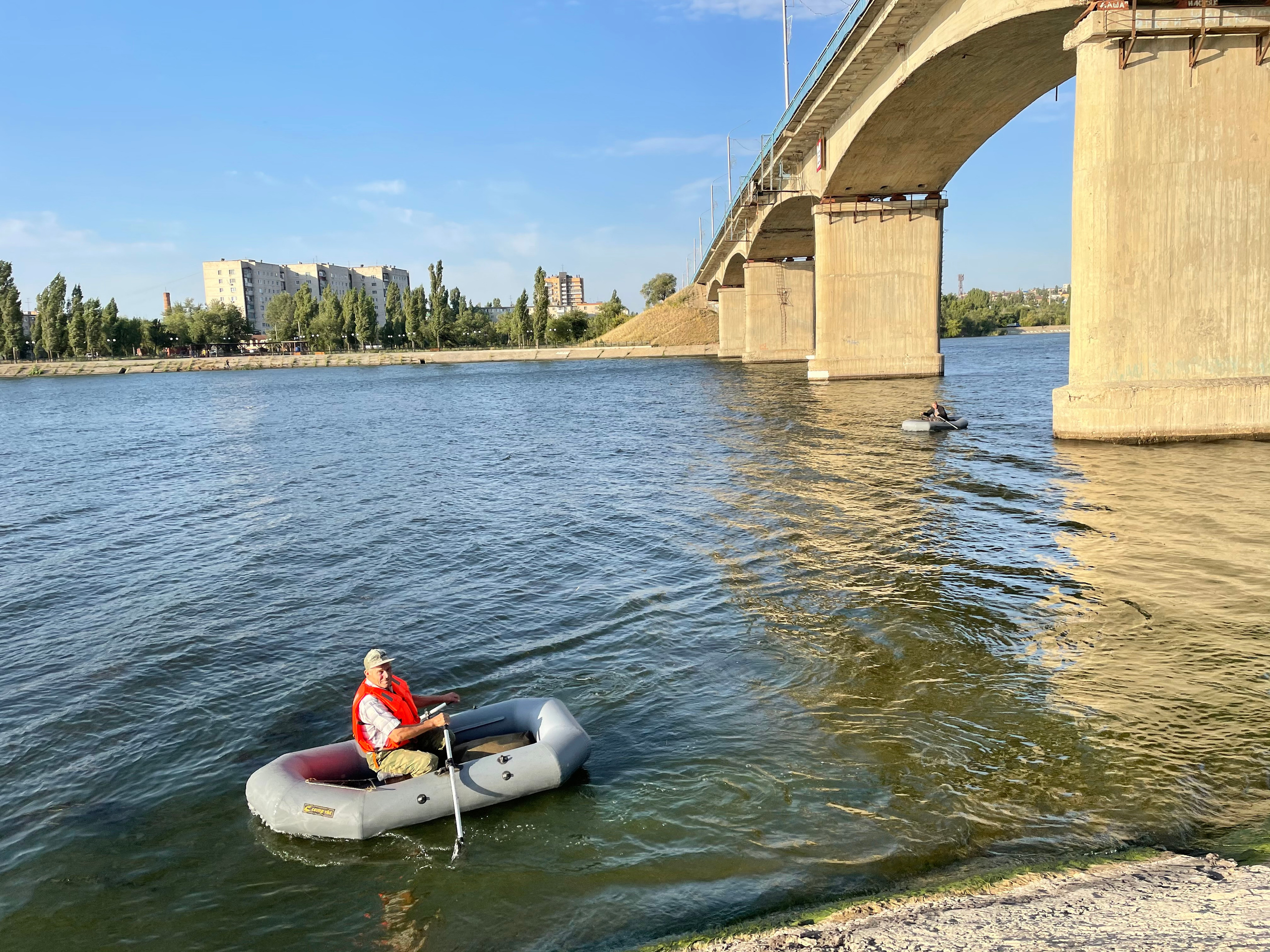 20 522 Мост и лодка. ВИЗУАЛЬНЫЕ И ЗВУКОВЫЕ РЕШЕНИЯ ДЛЯ БИЗНЕСА И СЪЁМОК ТЕЛЕТЕЛА