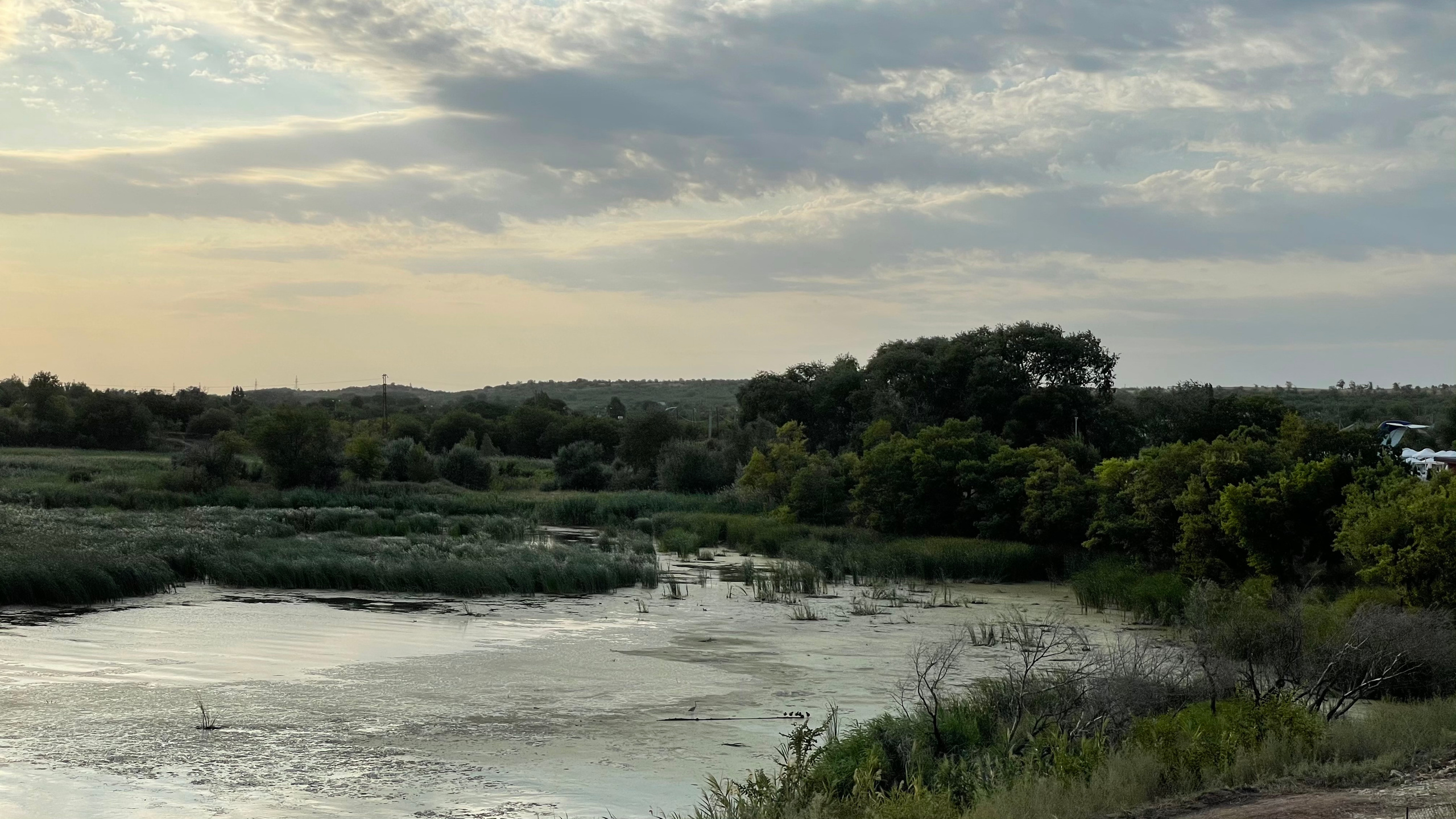10 040 Река. ВИЗУАЛЬНЫЕ И ЗВУКОВЫЕ РЕШЕНИЯ ДЛЯ БИЗНЕСА И СЪЁМОК ТЕЛЕТЕЛА