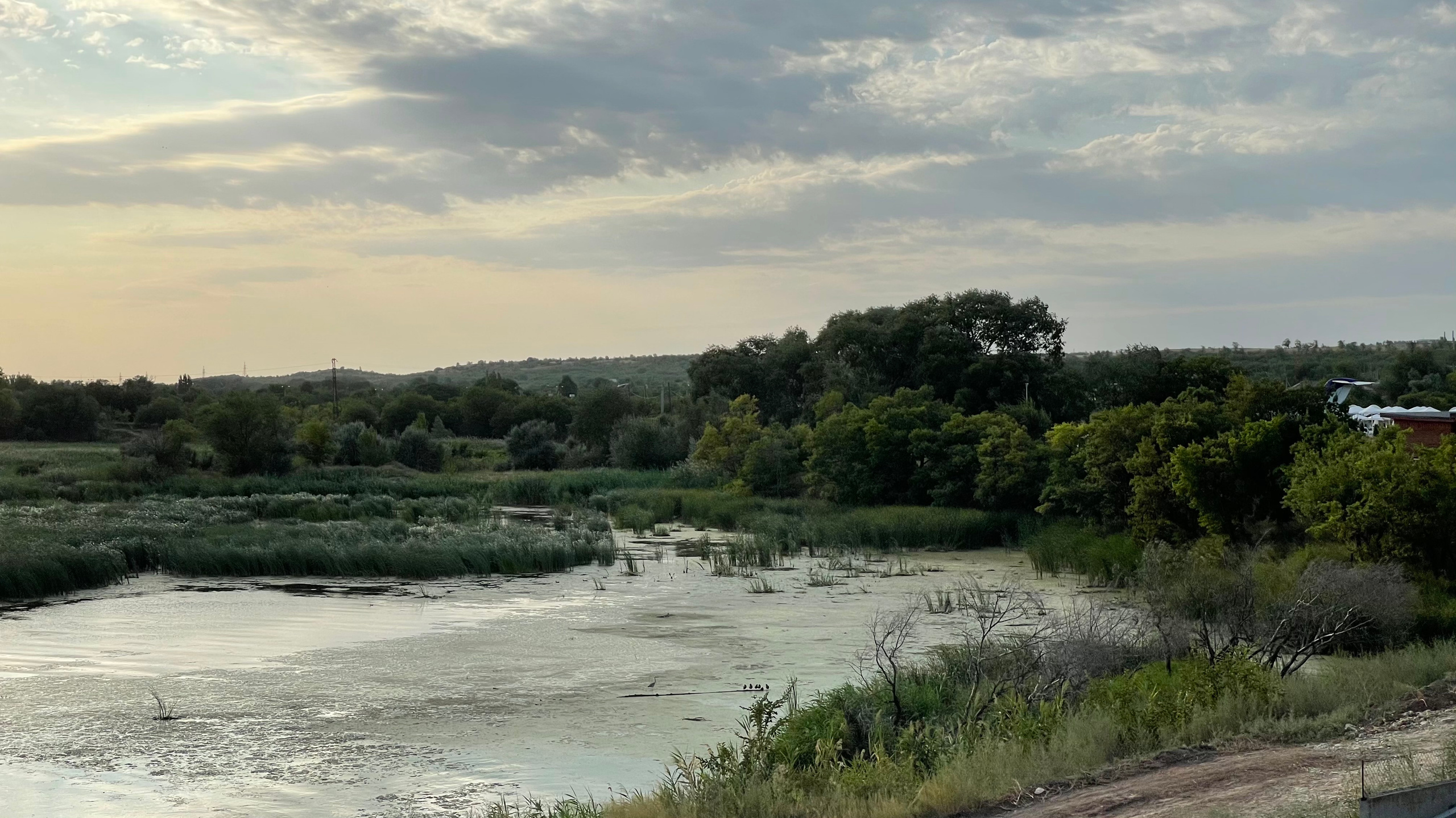 10 040 Река. ВИЗУАЛЬНЫЕ И ЗВУКОВЫЕ РЕШЕНИЯ ДЛЯ БИЗНЕСА И СЪЁМОК ТЕЛЕТЕЛА