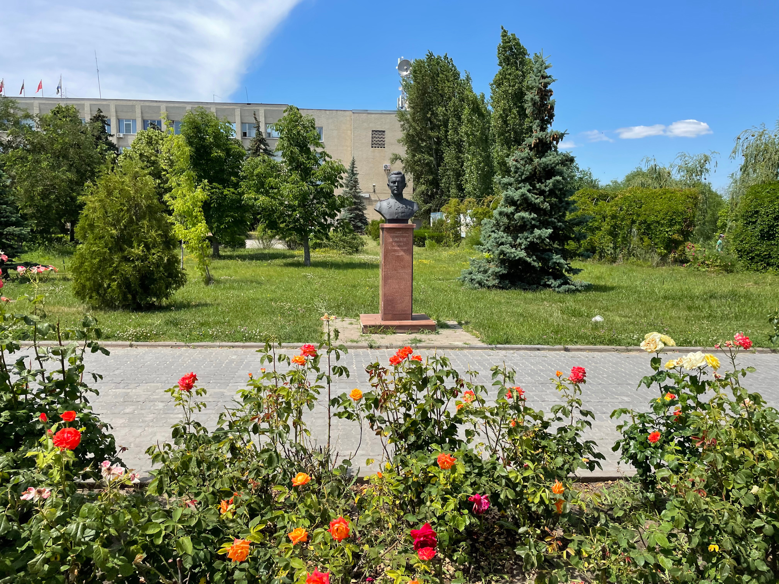 20 003 Аллея славы. ВИЗУАЛЬНЫЕ И ЗВУКОВЫЕ РЕШЕНИЯ ДЛЯ БИЗНЕСА И СЪЁМОК ТЕЛЕТЕЛА