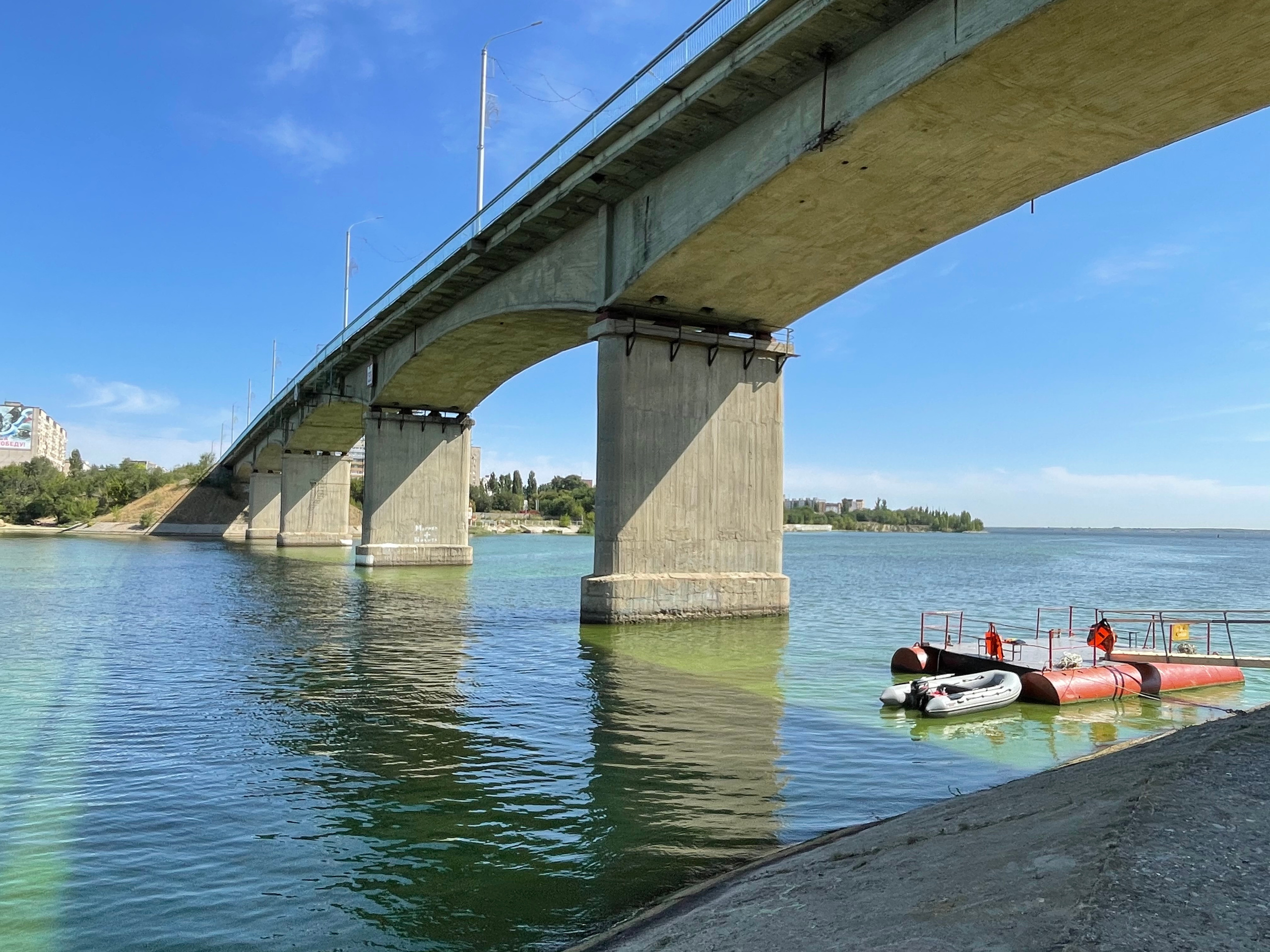 20 251 Мост, берег. ВИЗУАЛЬНЫЕ И ЗВУКОВЫЕ РЕШЕНИЯ ДЛЯ БИЗНЕСА И СЪЁМОК ТЕЛЕТЕЛА