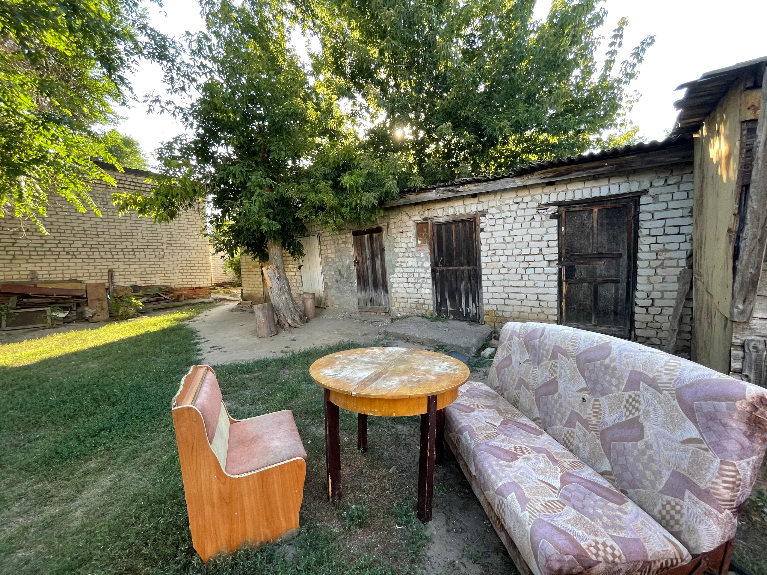 20 031 Старый двор. ВИЗУАЛЬНЫЕ И ЗВУКОВЫЕ РЕШЕНИЯ ДЛЯ БИЗНЕСА И СЪЁМОК ТЕЛЕТЕЛА