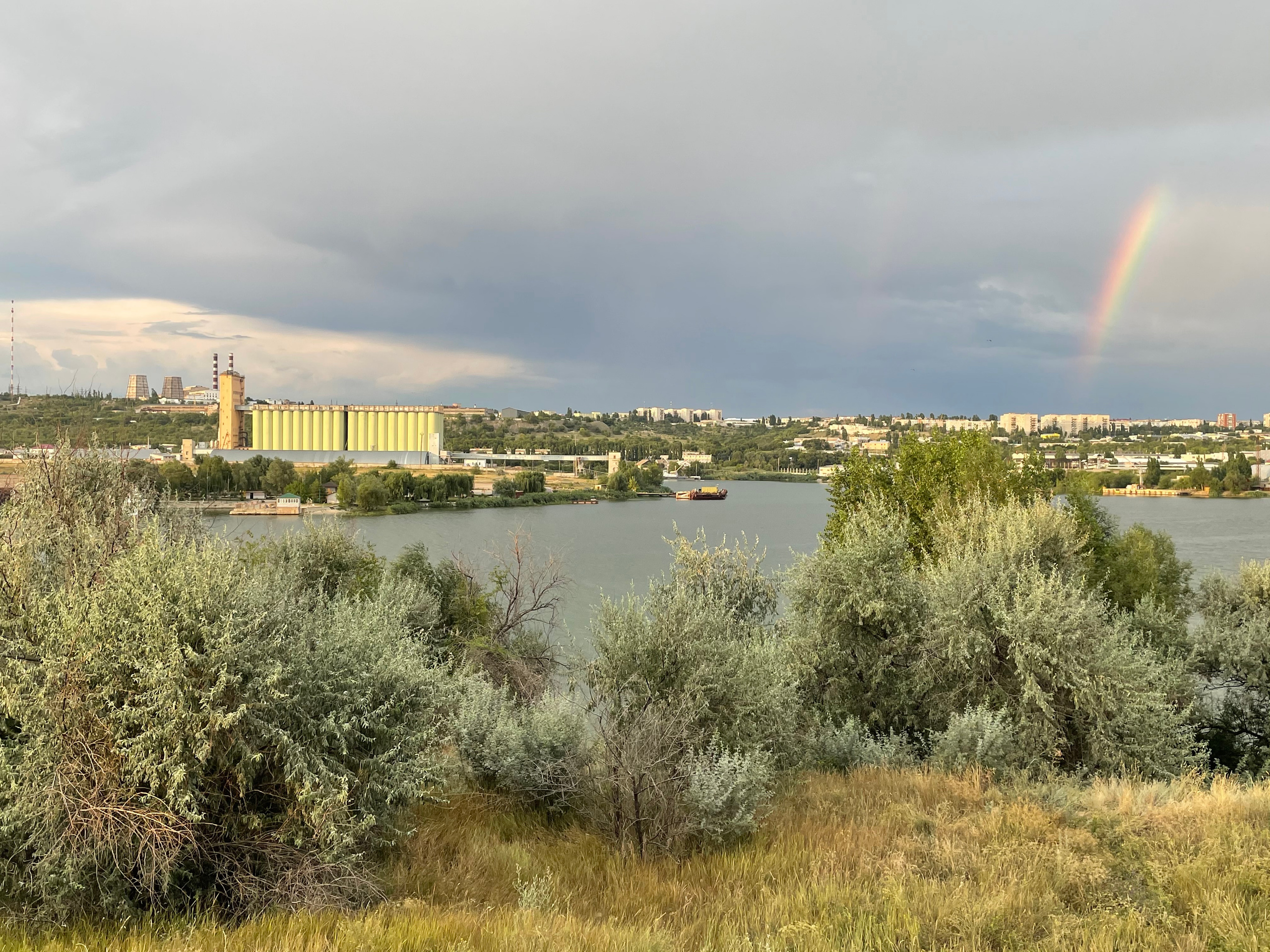 10 042 Берег. ВИЗУАЛЬНЫЕ И ЗВУКОВЫЕ РЕШЕНИЯ ДЛЯ БИЗНЕСА И СЪЁМОК ТЕЛЕТЕЛА
