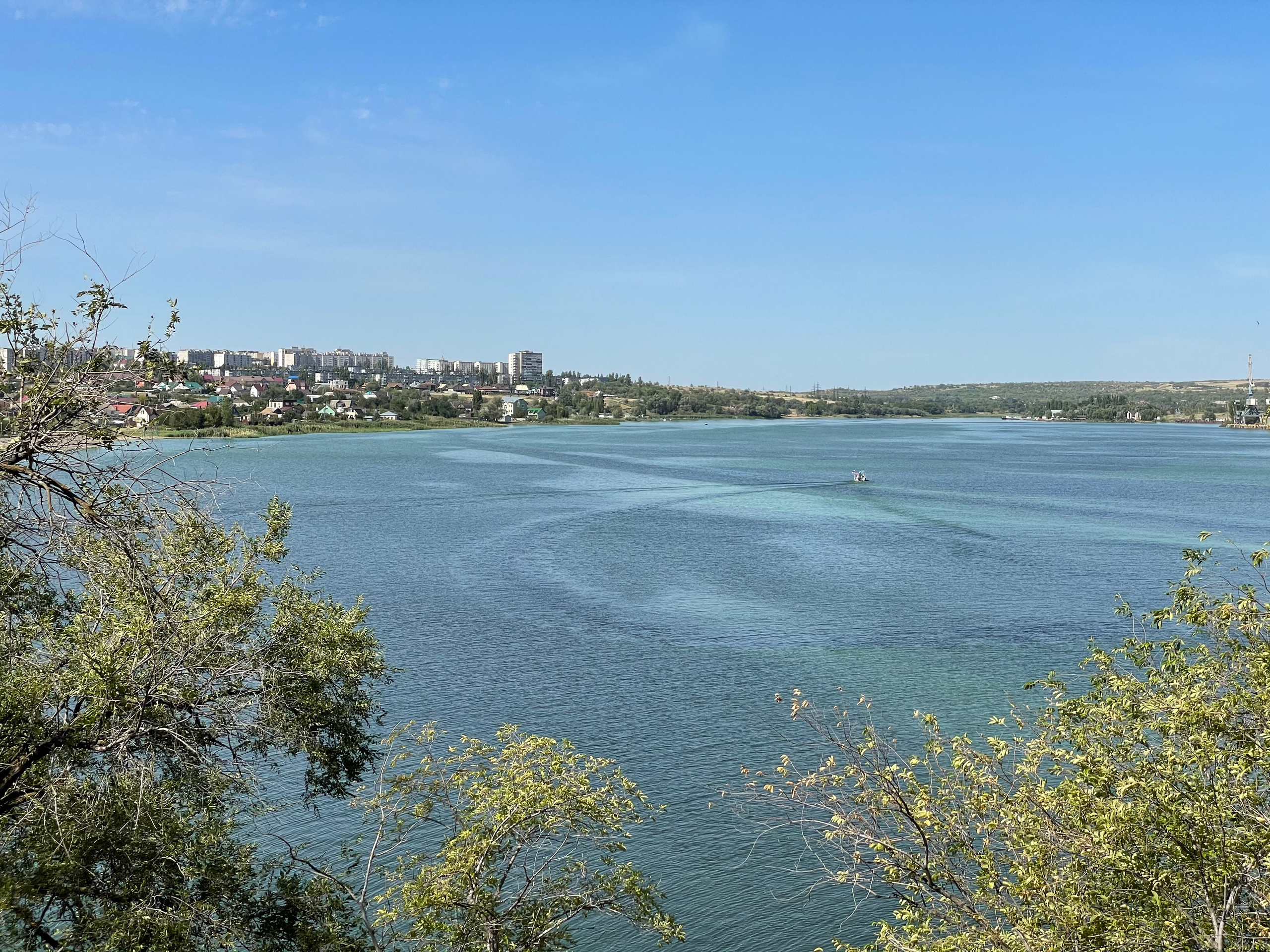 10 057 Берег. ВИЗУАЛЬНЫЕ И ЗВУКОВЫЕ РЕШЕНИЯ ДЛЯ БИЗНЕСА И СЪЁМОК ТЕЛЕТЕЛА