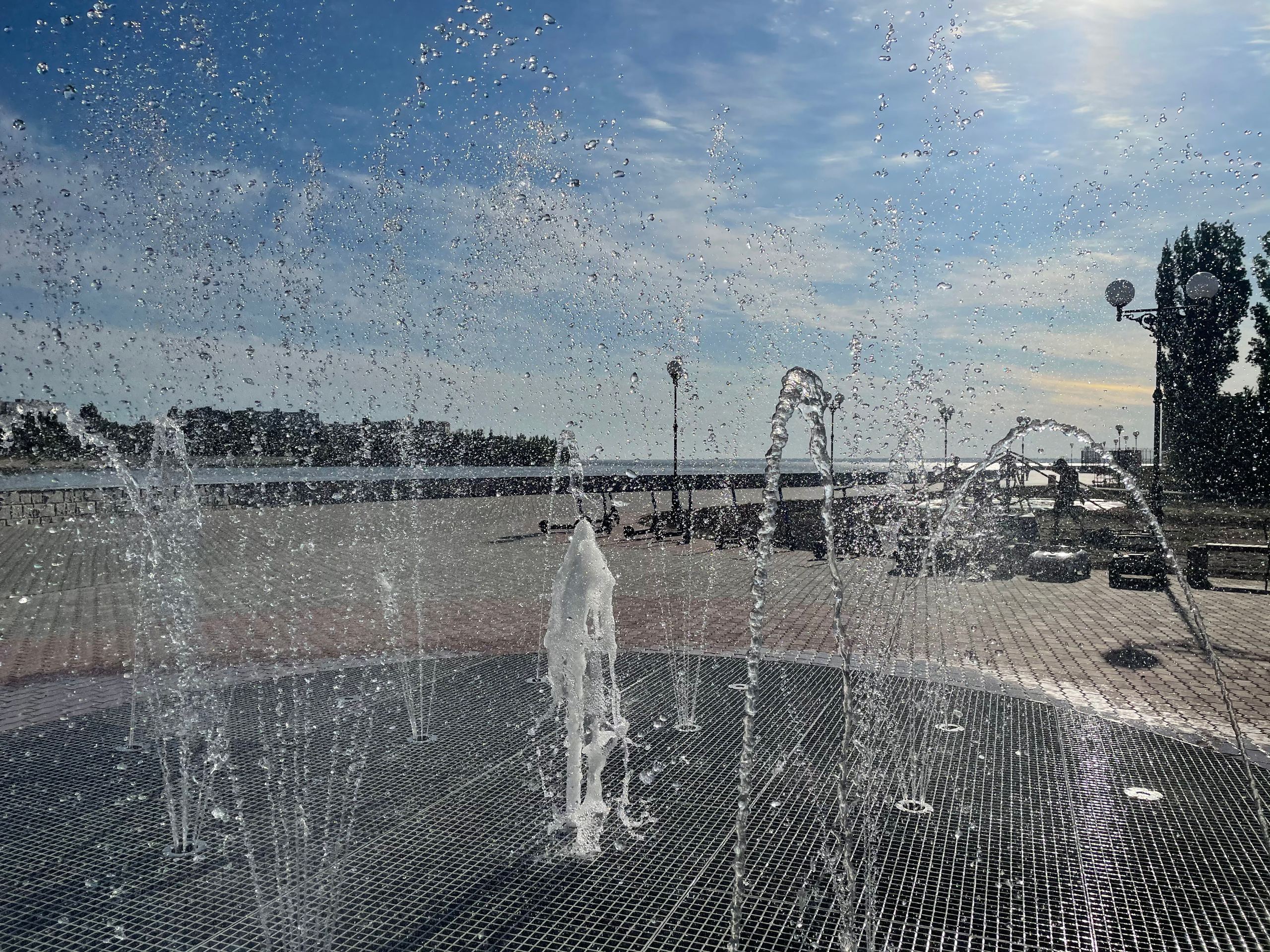 Фонтан 22 014. ВИЗУАЛЬНЫЕ И ЗВУКОВЫЕ РЕШЕНИЯ ДЛЯ БИЗНЕСА И СЪЁМОК ТЕЛЕТЕЛА