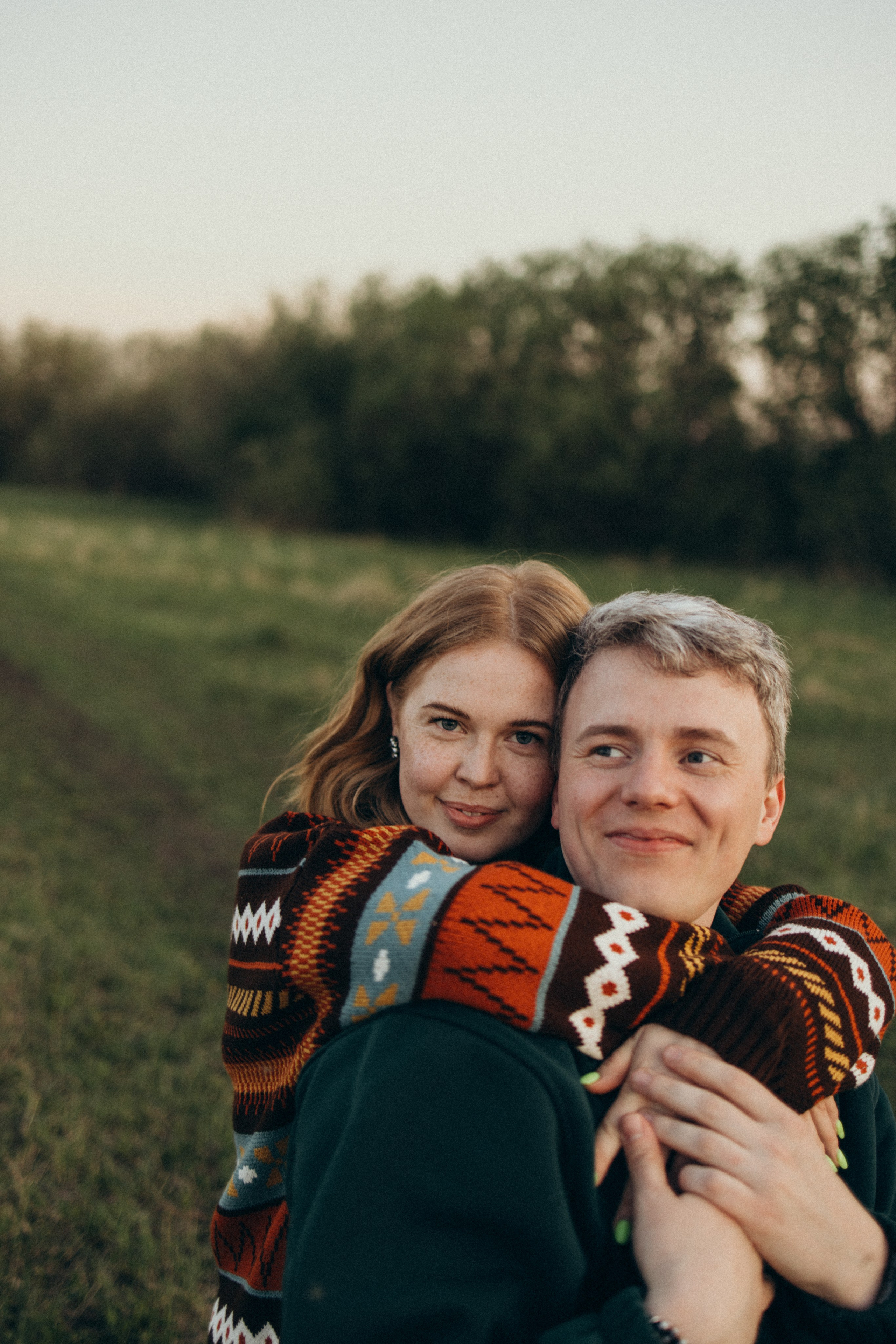 В поле. Семейный и детский фотограф в Тюмени Вика Алленова