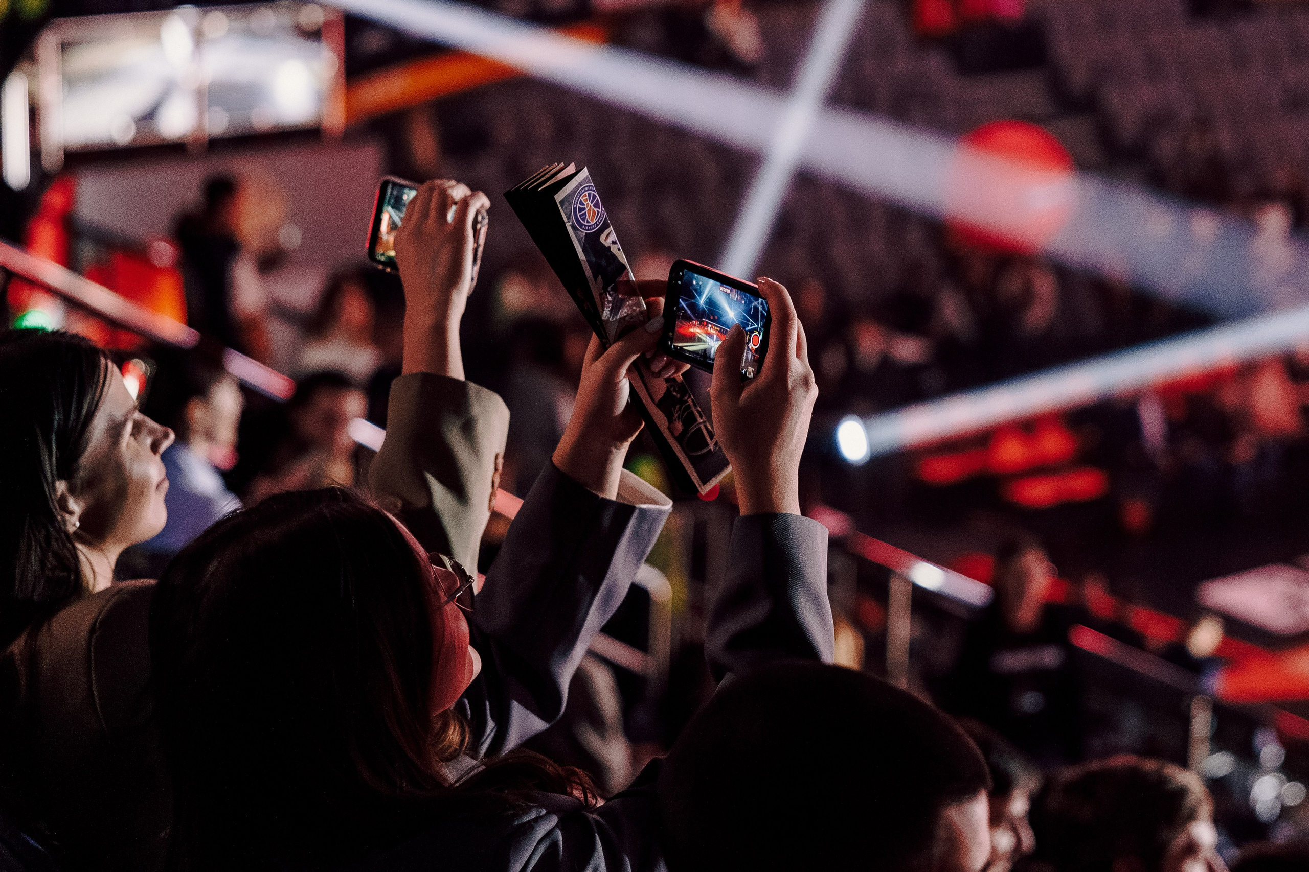 Winline Basket Cup — УРАЛМАШ — УНИКС. Лёшка Варзегов — фотограф