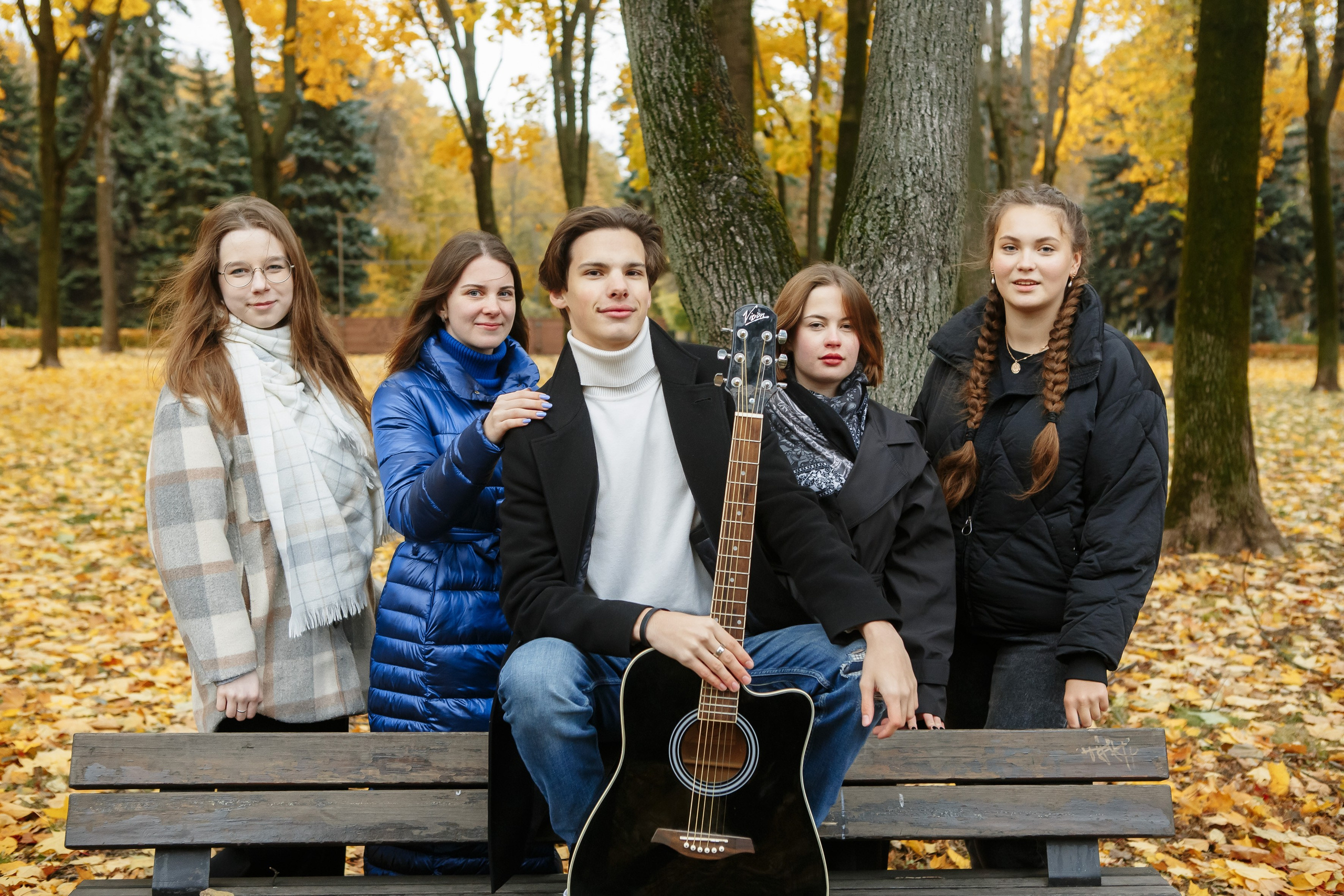 Осень Гимназия 12 11 В 2023 г. Свадебный и портретный Фотограф в Липецке Дмитрий Котюков