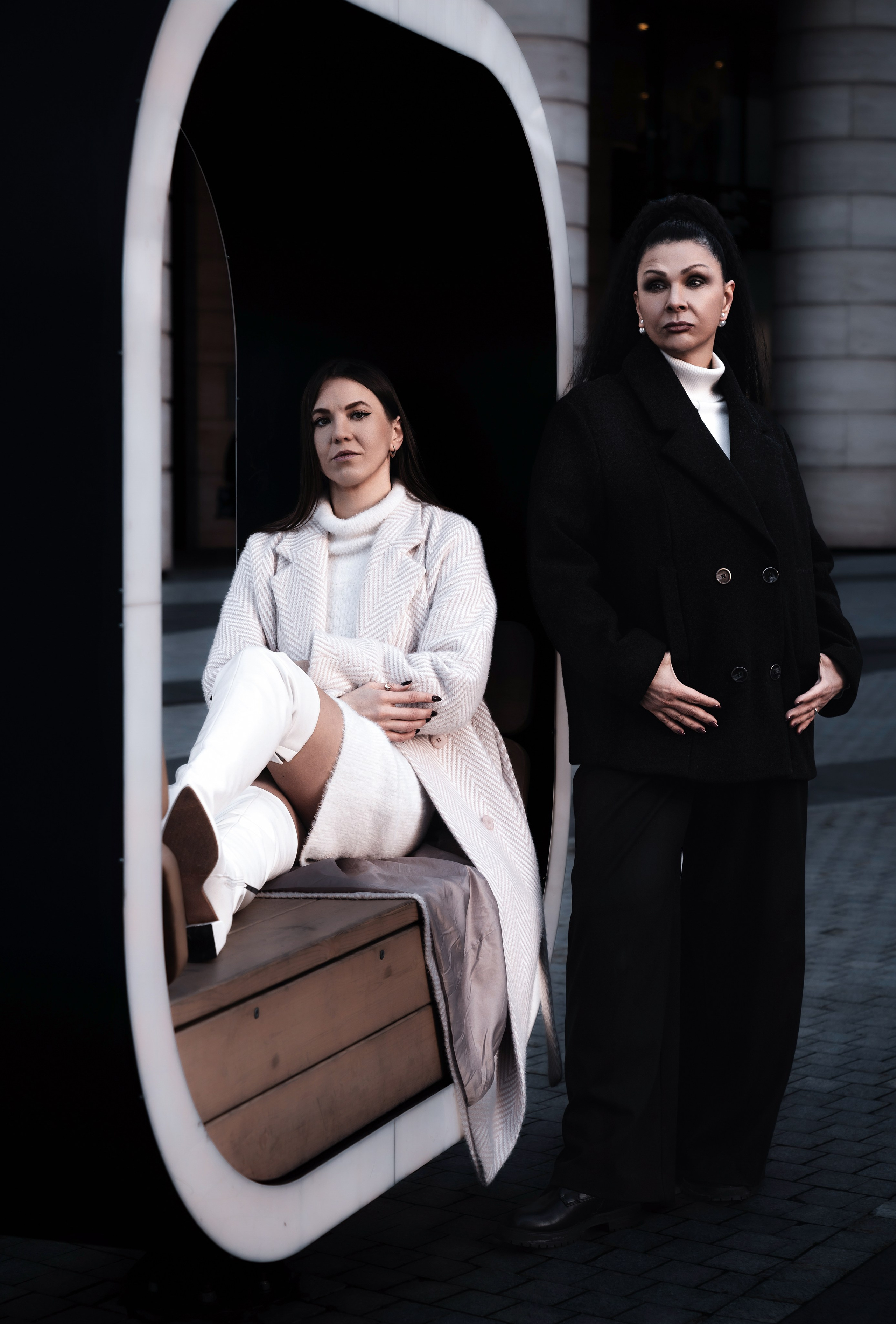 Невская Ратуша, urban фотосессия для лейбла певца в Санкт-Петербурге, urban фотосессия в Санкт-Петербурге, фотосессия в Невской Ратуши 