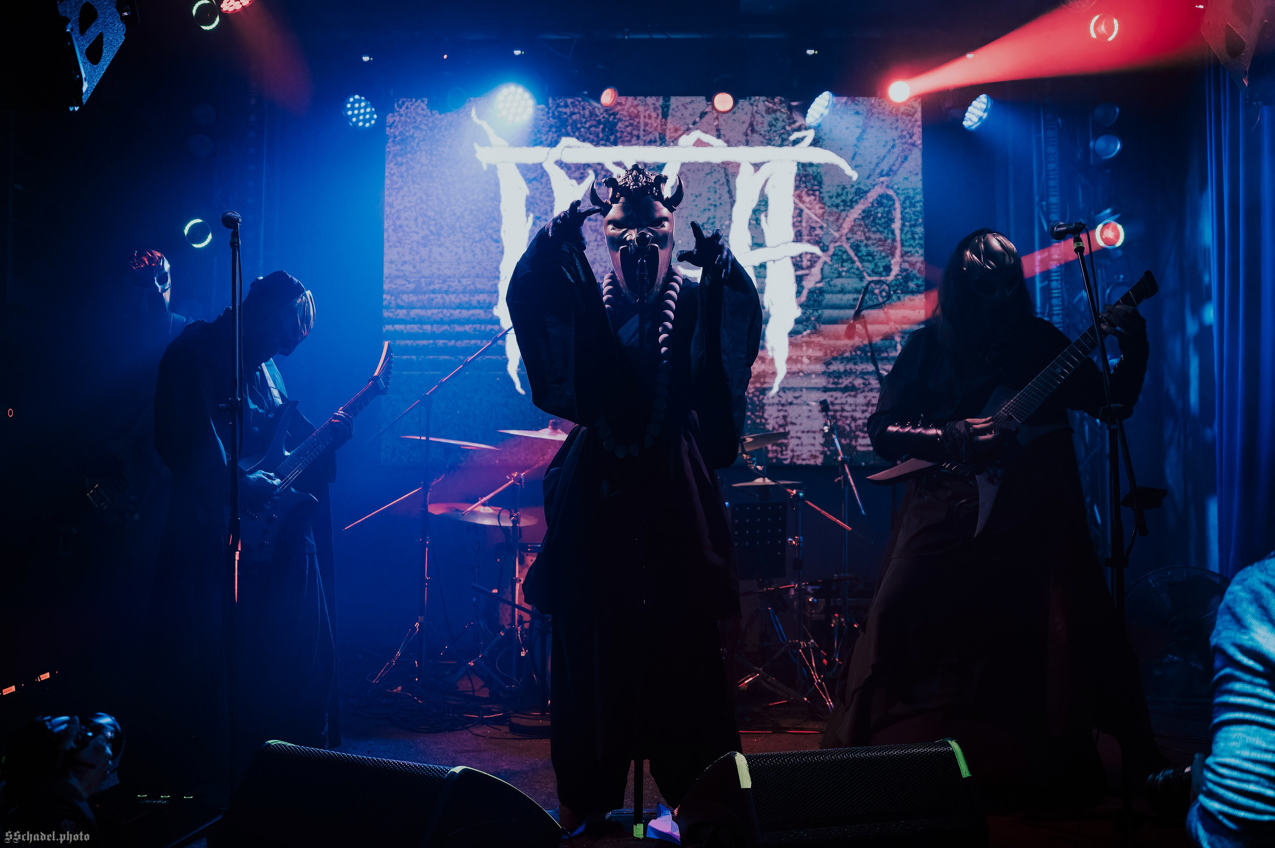 ILLA 08.05.26. We will make everything metal!