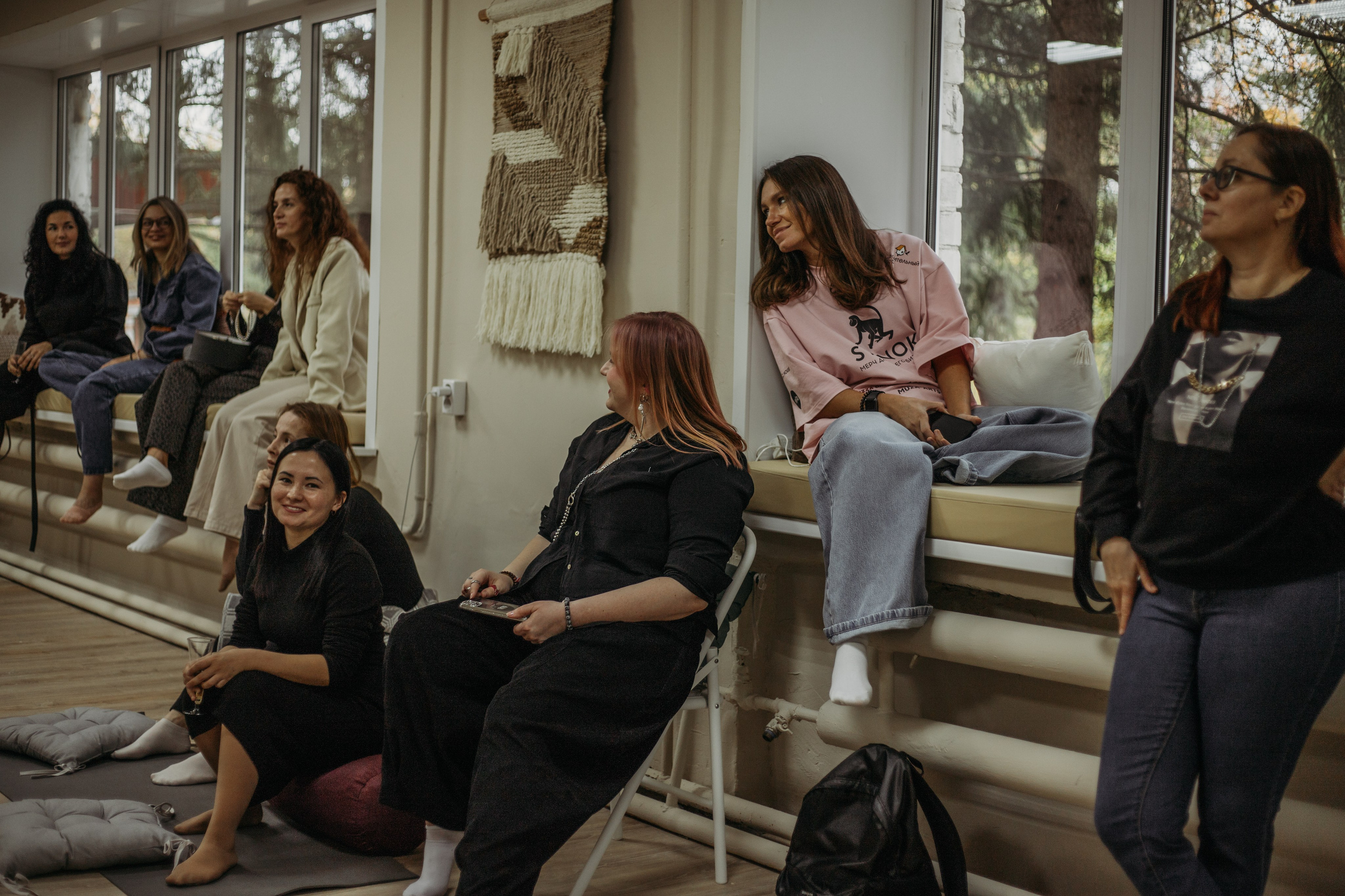 Презентация газеты «Глубокий смысл». Венера Гайн. Репортажный фотограф  Тюмень. Обучение фотографии с 0