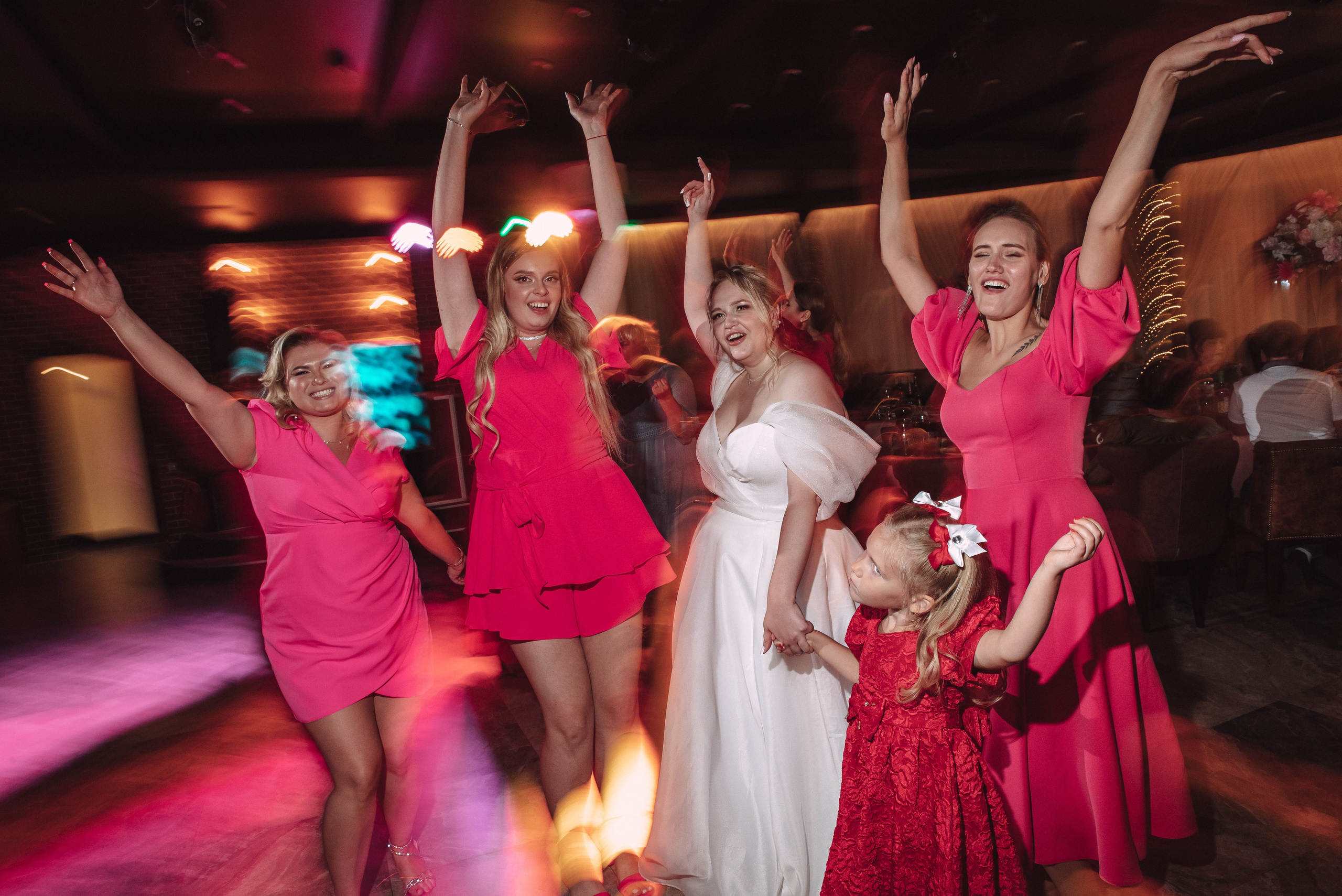 Дмитрий + Таисия. Свадебный и семейный фотограф в Волгограде Олеся Лисицкая