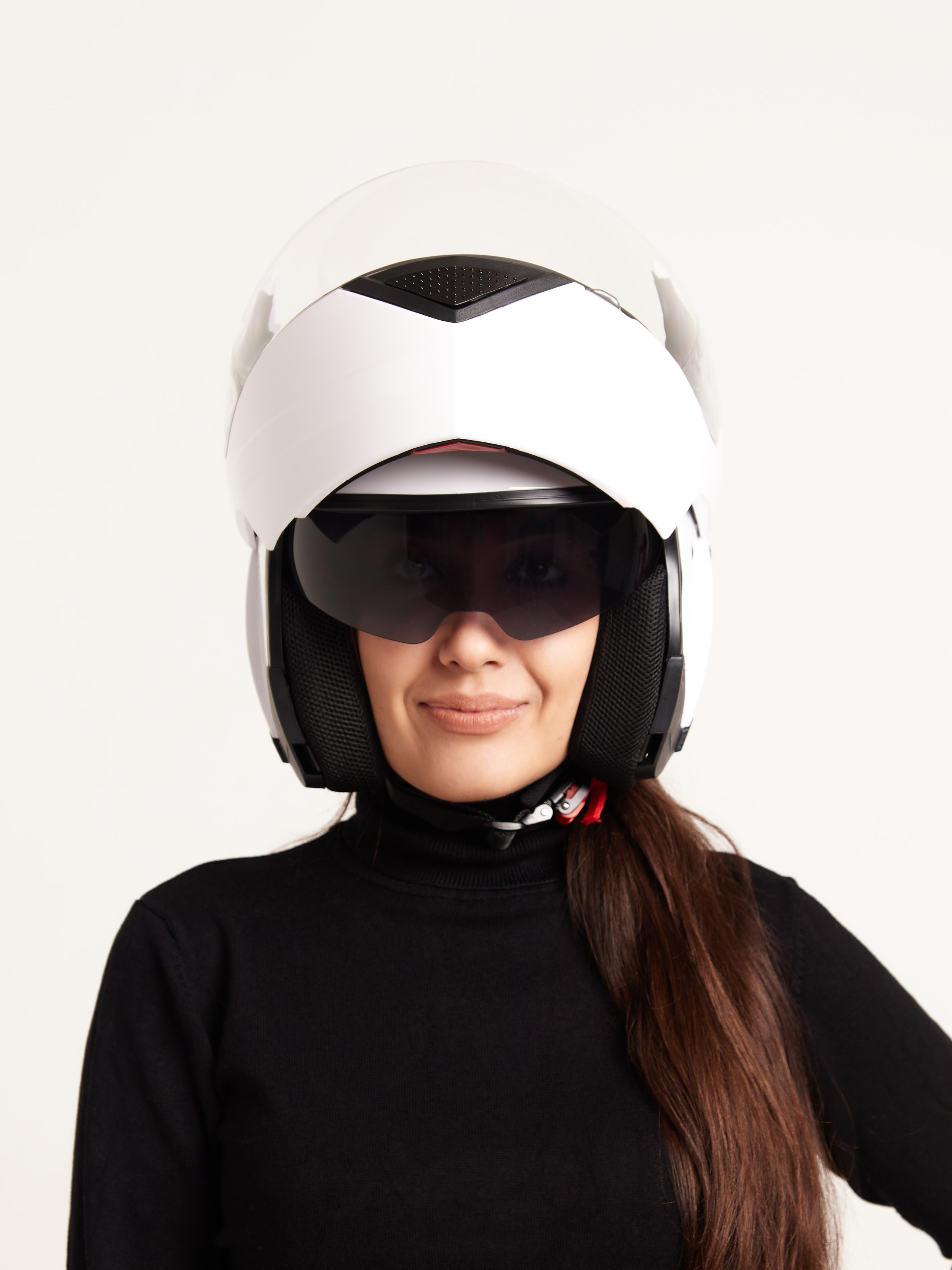 Фотосъемка аксессуаров с моделью в Ростове-на-Дону. Предметный и бизнес фотограф в Ростове-на-Дону Александра Степанова