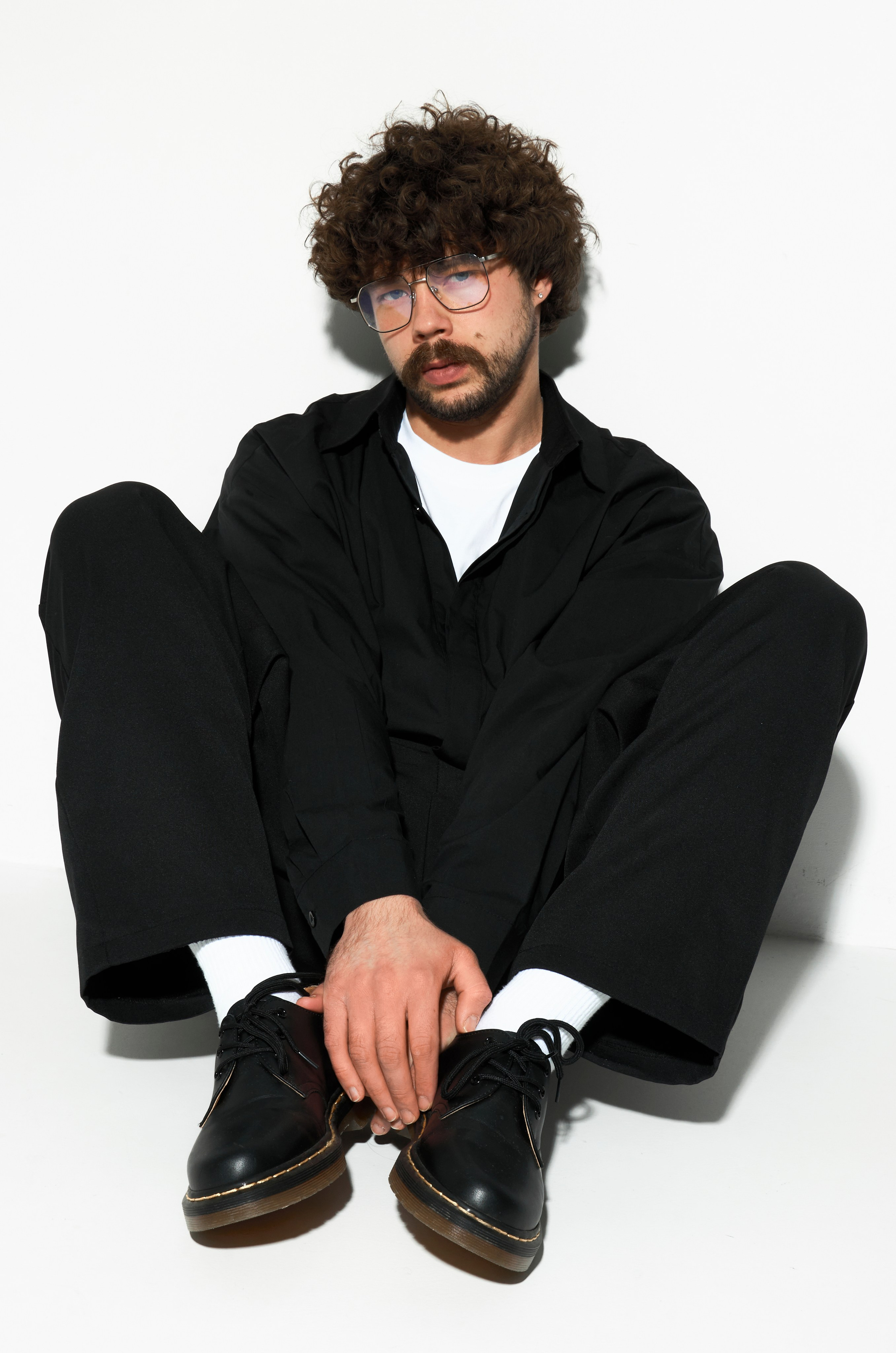 Артем. Главная