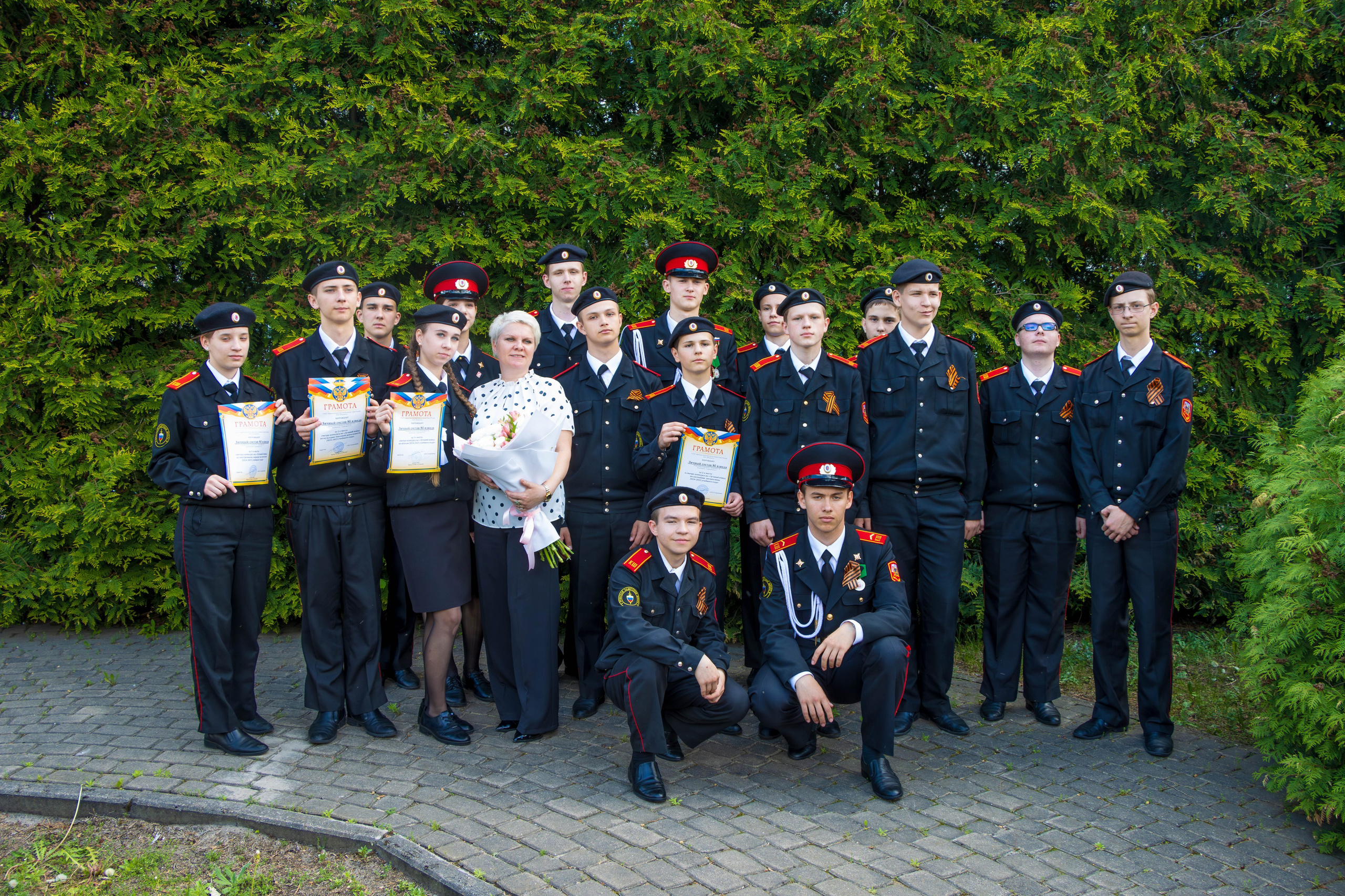 Последний звонок 2025 взвод 8"б». Фотограф Татьяна Матрос