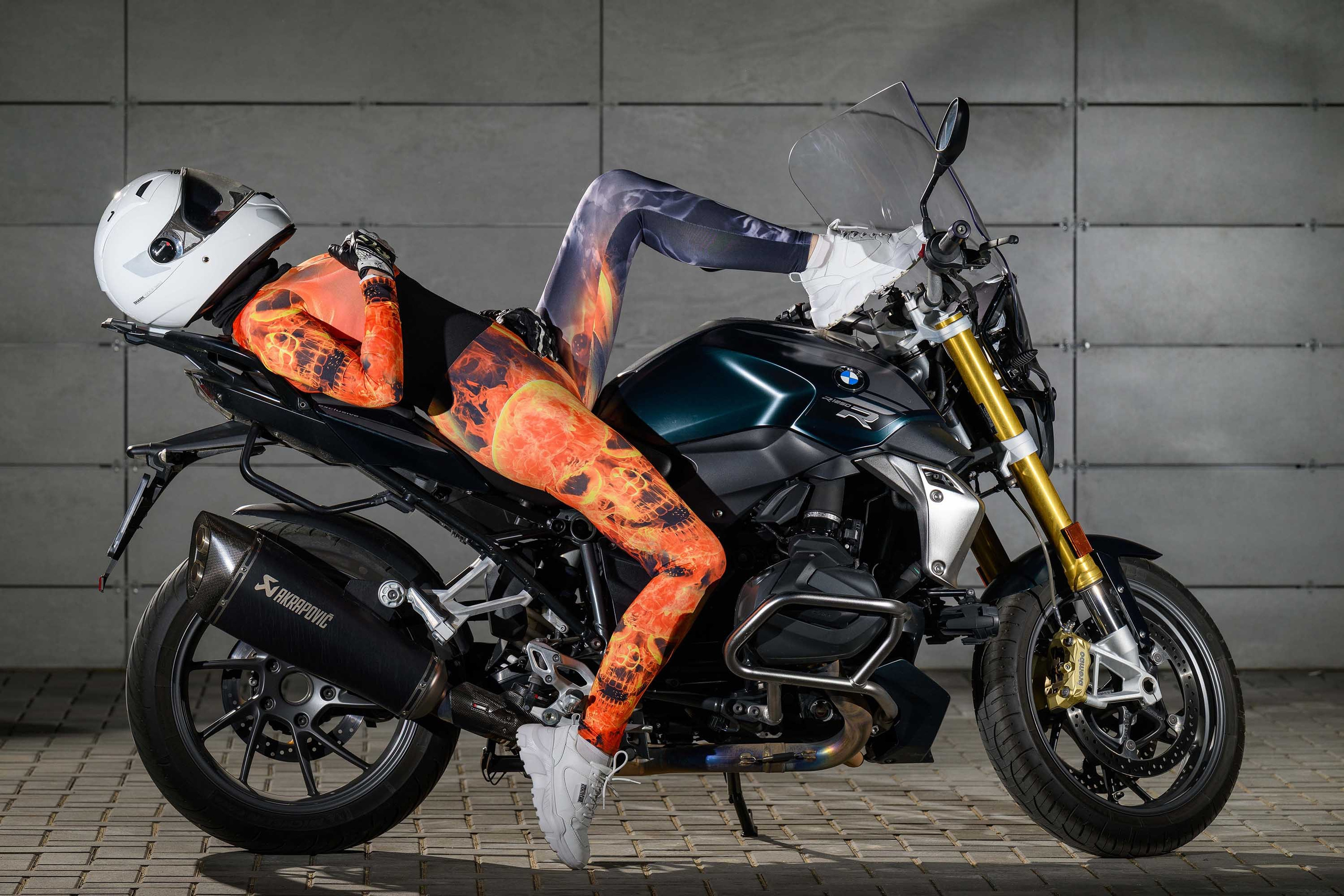 Фотосессии с мотоциклами. Спортивный и женский фотограф и видеограф в Завидово и Конаково Андрей Герасимов