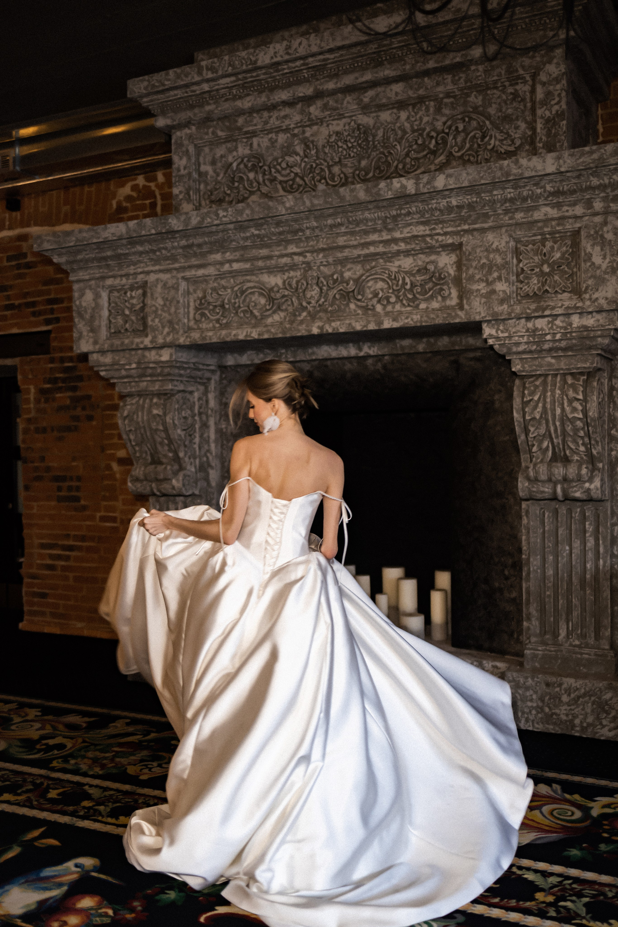 Свадебная в ресторане. Фотограф Арина Шмакова