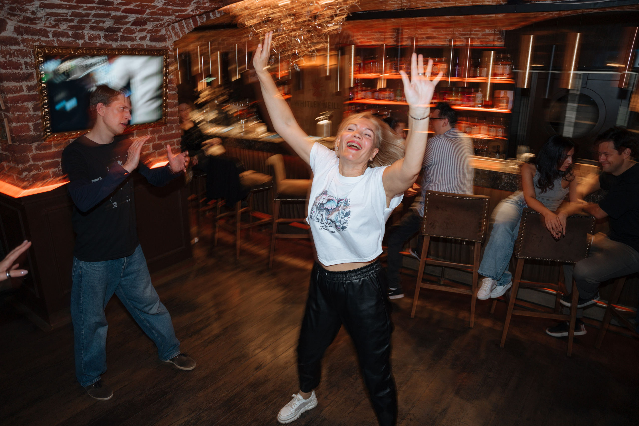 Вечеринка Андрэ, бачата, Джинотека. Портретный фотограф в Санкт-Петербурге Дмитриева Наталия