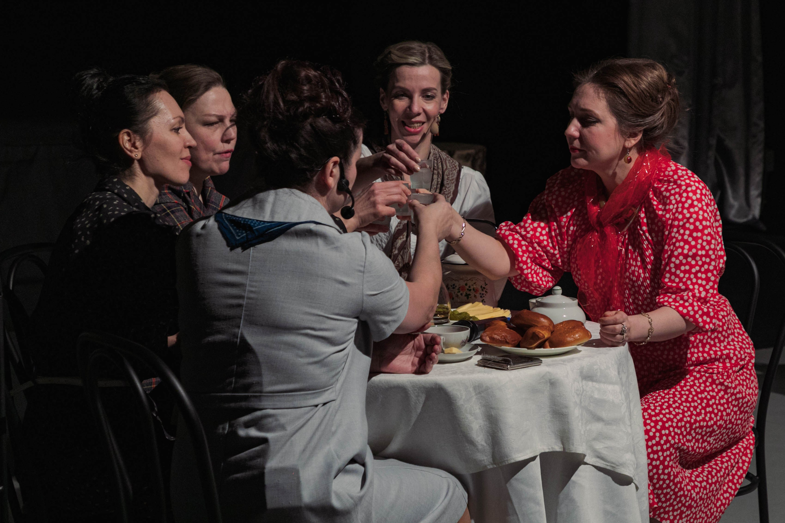 Спектакль "У войны не женское лицо" НМДТ "Образ", 2024 г. Фотограф: Адмакина Дарья