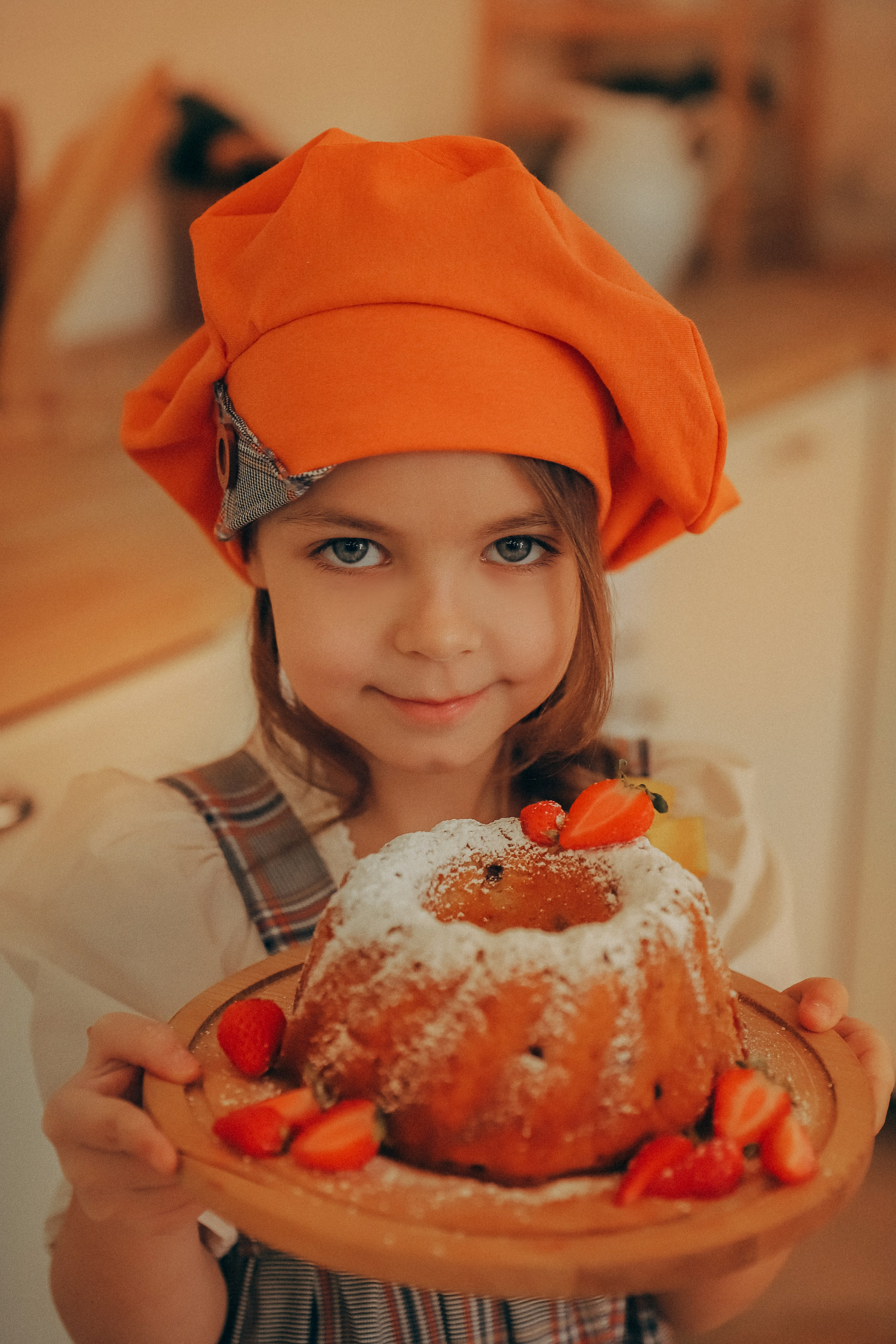 Мила и пирог. Семейный и школьный фотограф в Самаре Екатерина Удиванкина