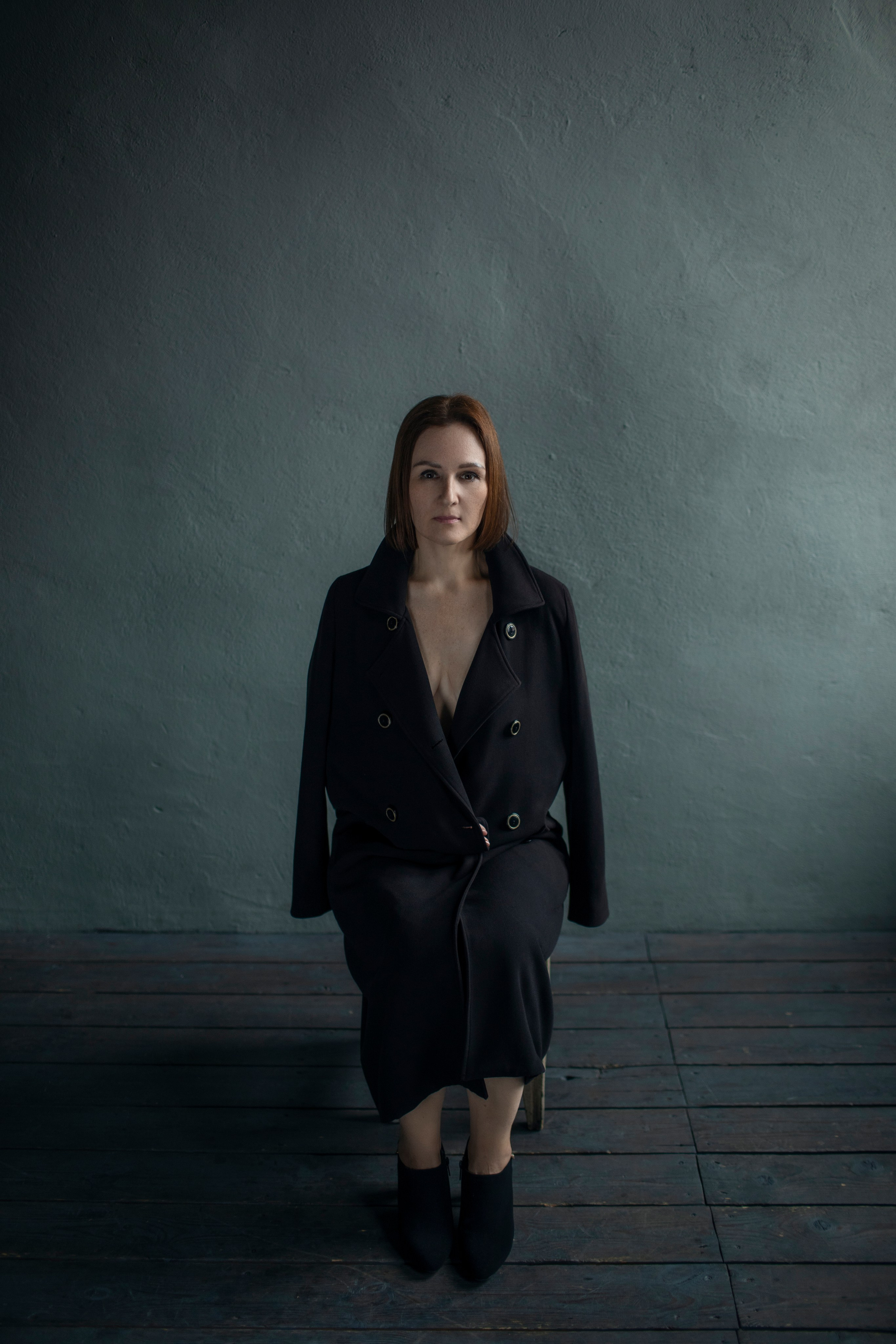 Чёрное пальто/фотодень. Фотограф в Санкт-Петербурге