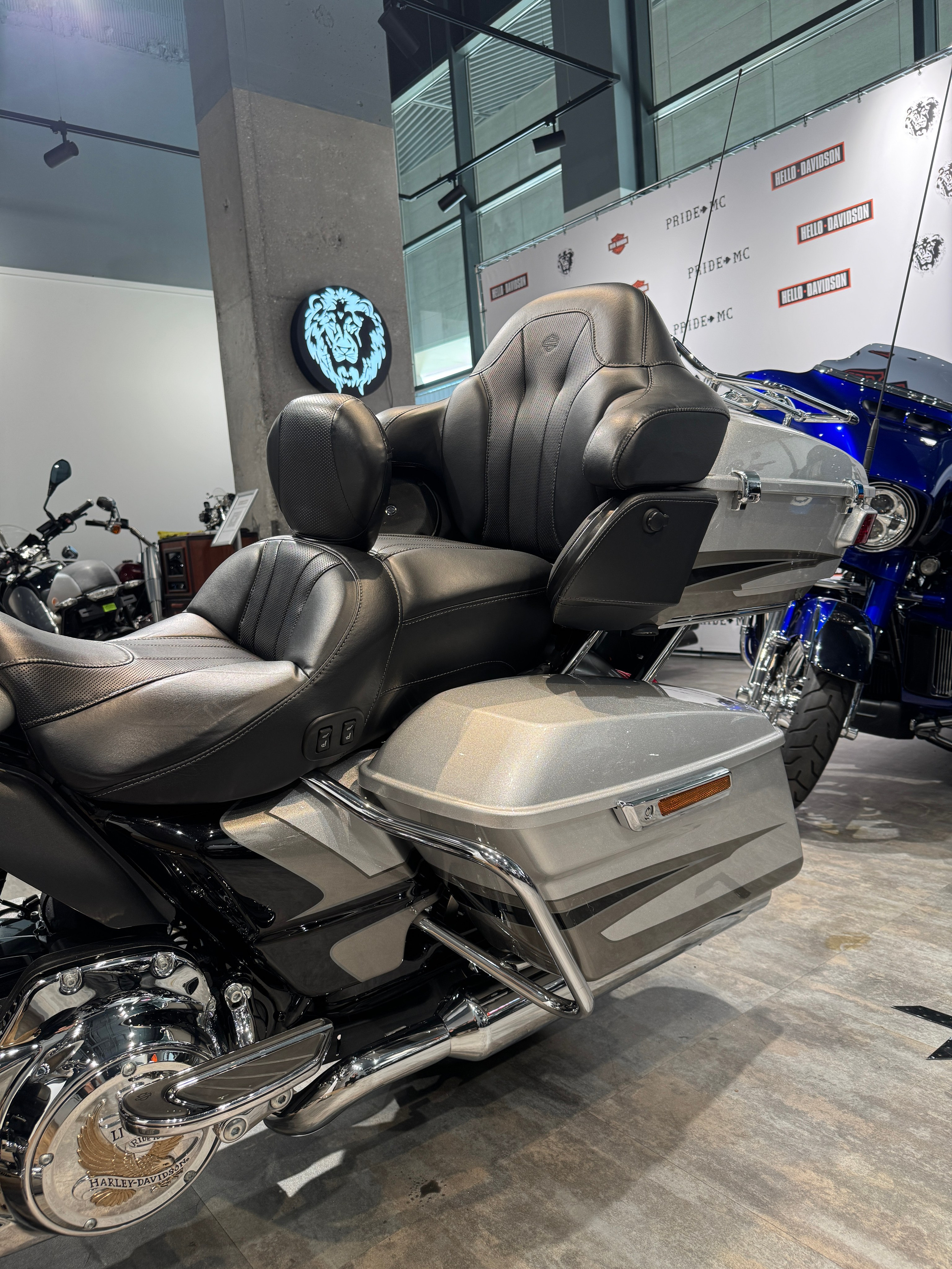 Мотоциклы Harley-Davidson 114 CVO Ultra Limited (Touring)  — купить мотоцикл. Hello Davidson, Москва. Только хорошие мотоциклы…