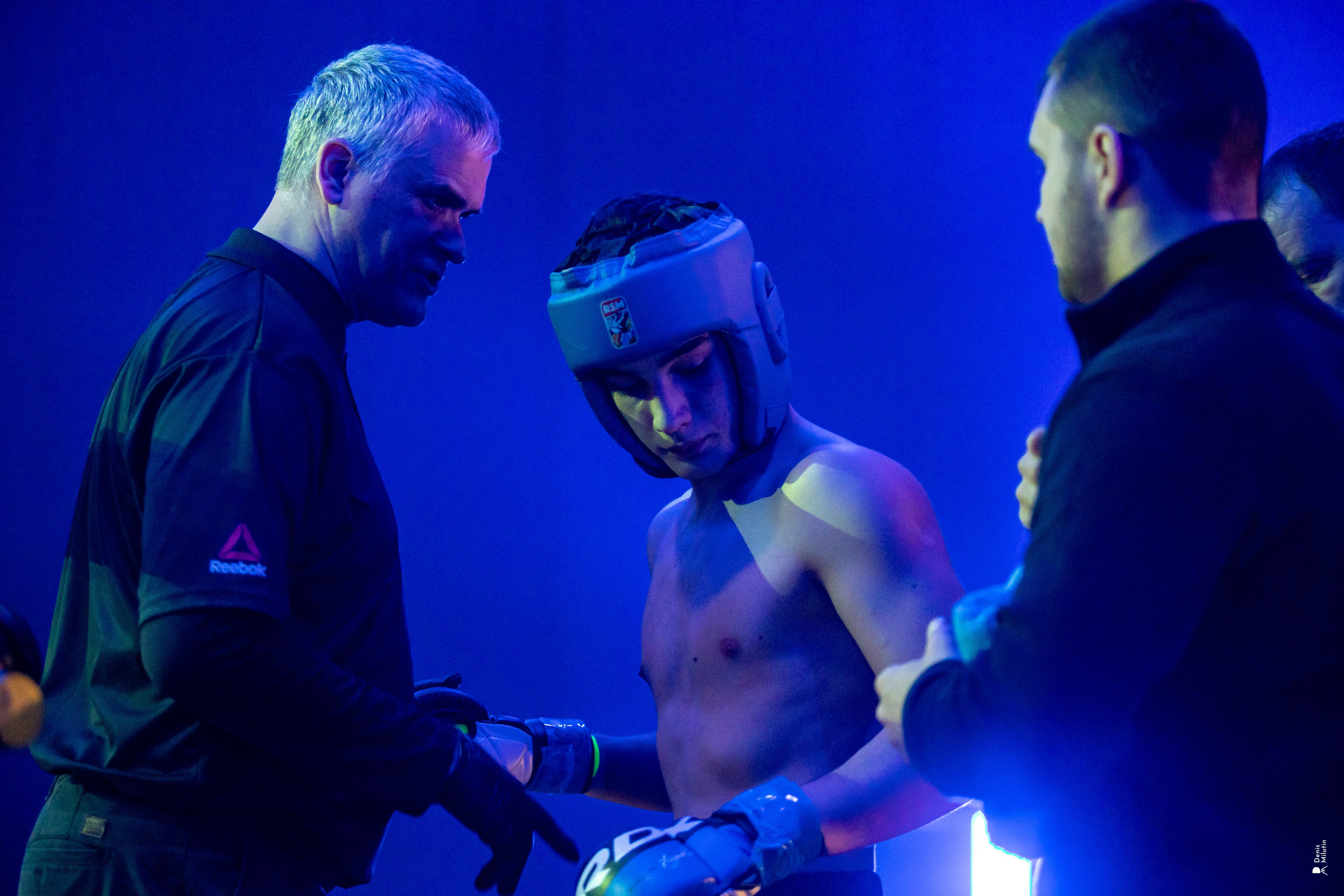 Бои в клетке «Северный Воин». Портретный фотограф Денис Милютин