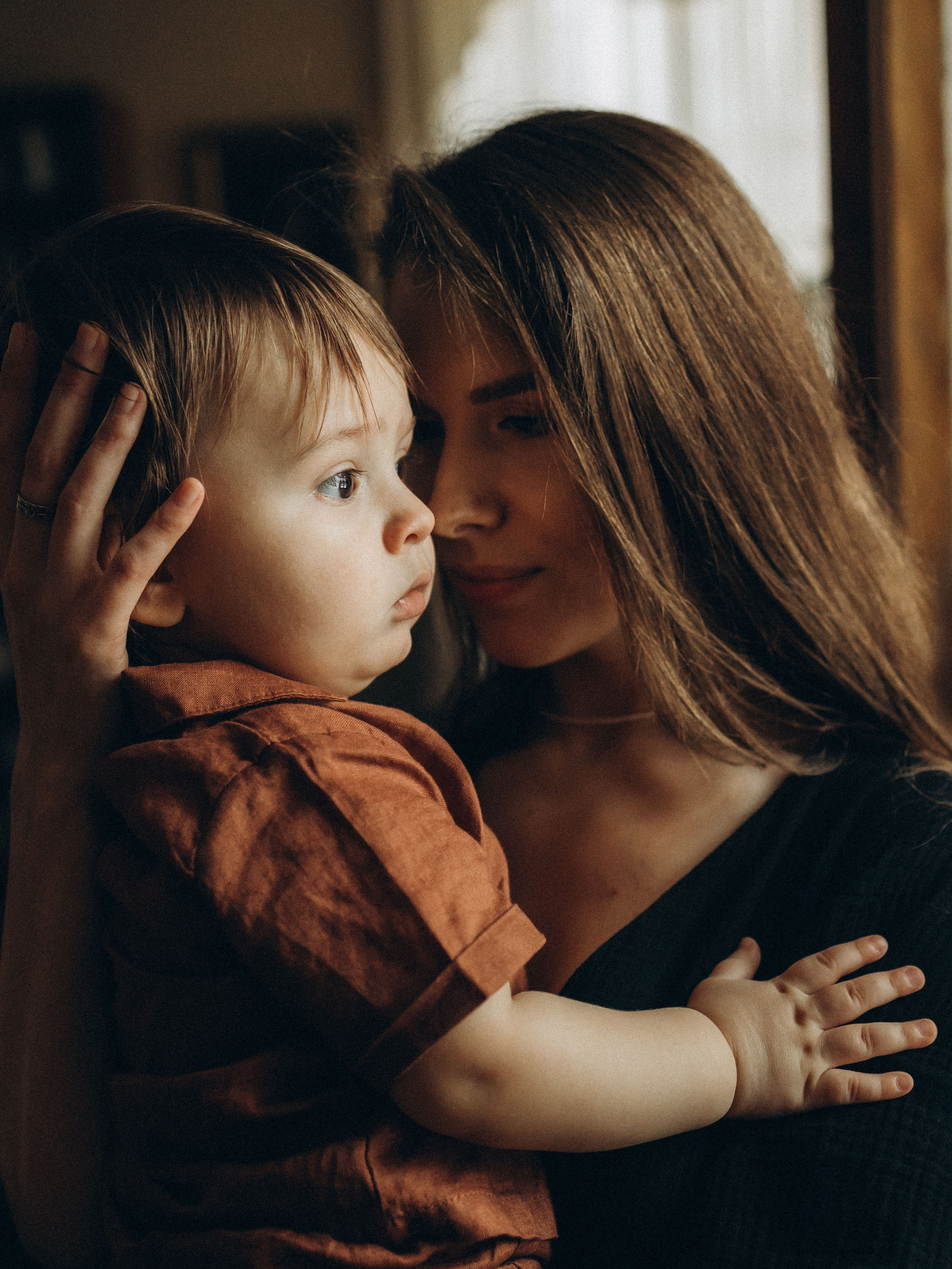 Лана и Серёжа. Библиотека. Фотограф Дарья Соколовская