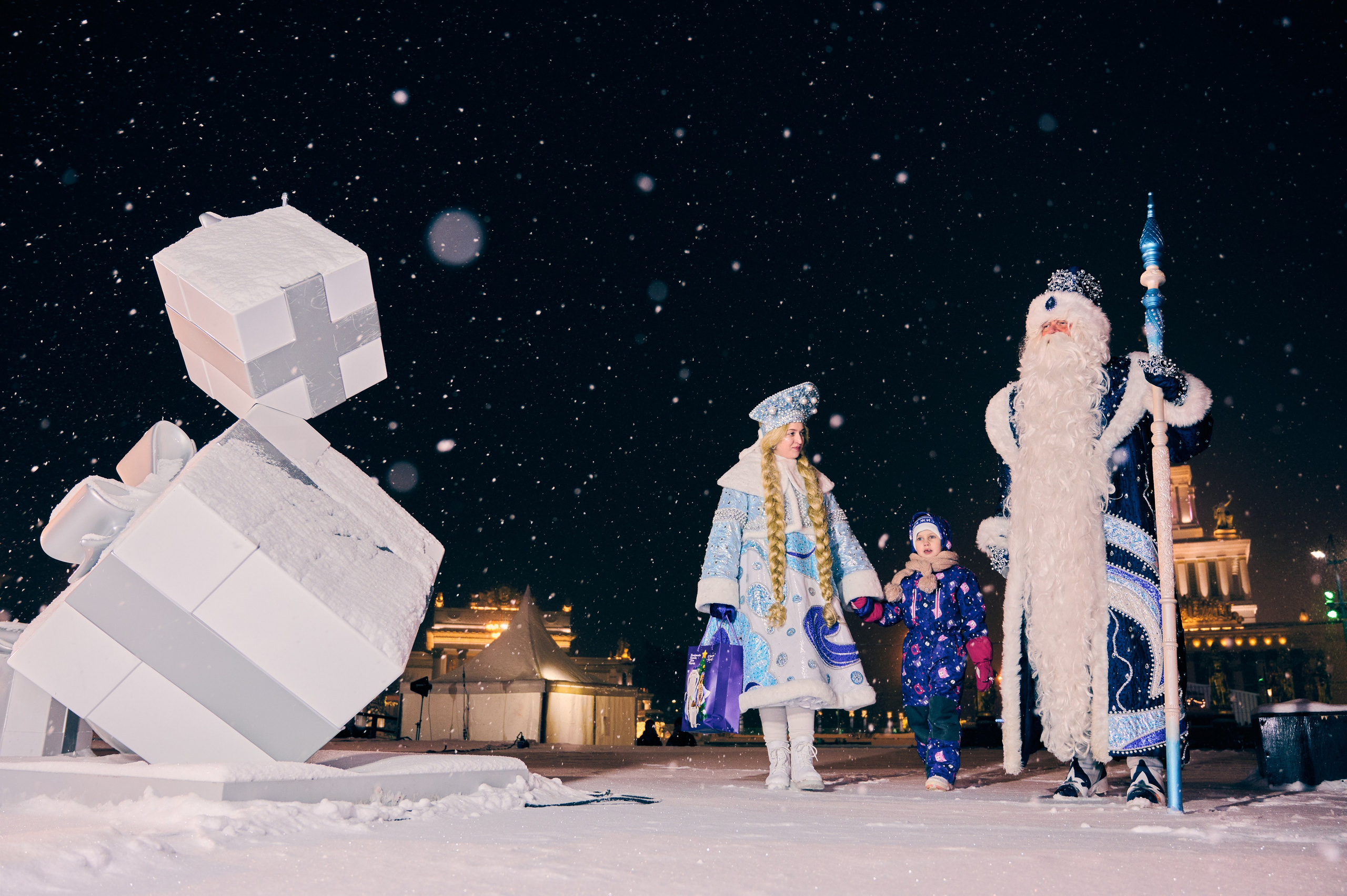 Линия жизни и Дед Мороз на ВДНХ. Никита Хохловский фото и видео продакшн