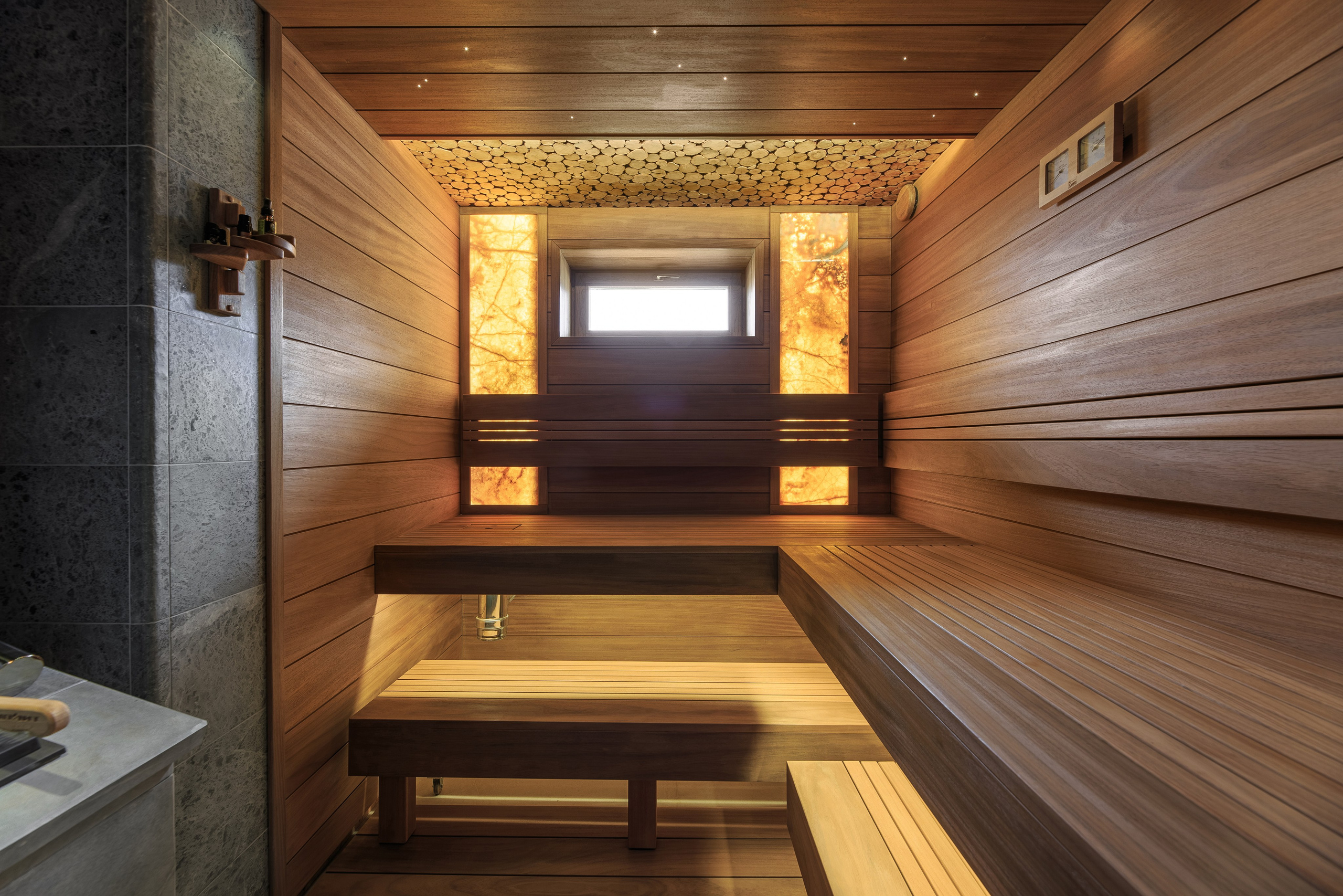 Баня. Профессиональная фотосъёмка интерьеров, предметная фотосессия еды для меню г. Анапа