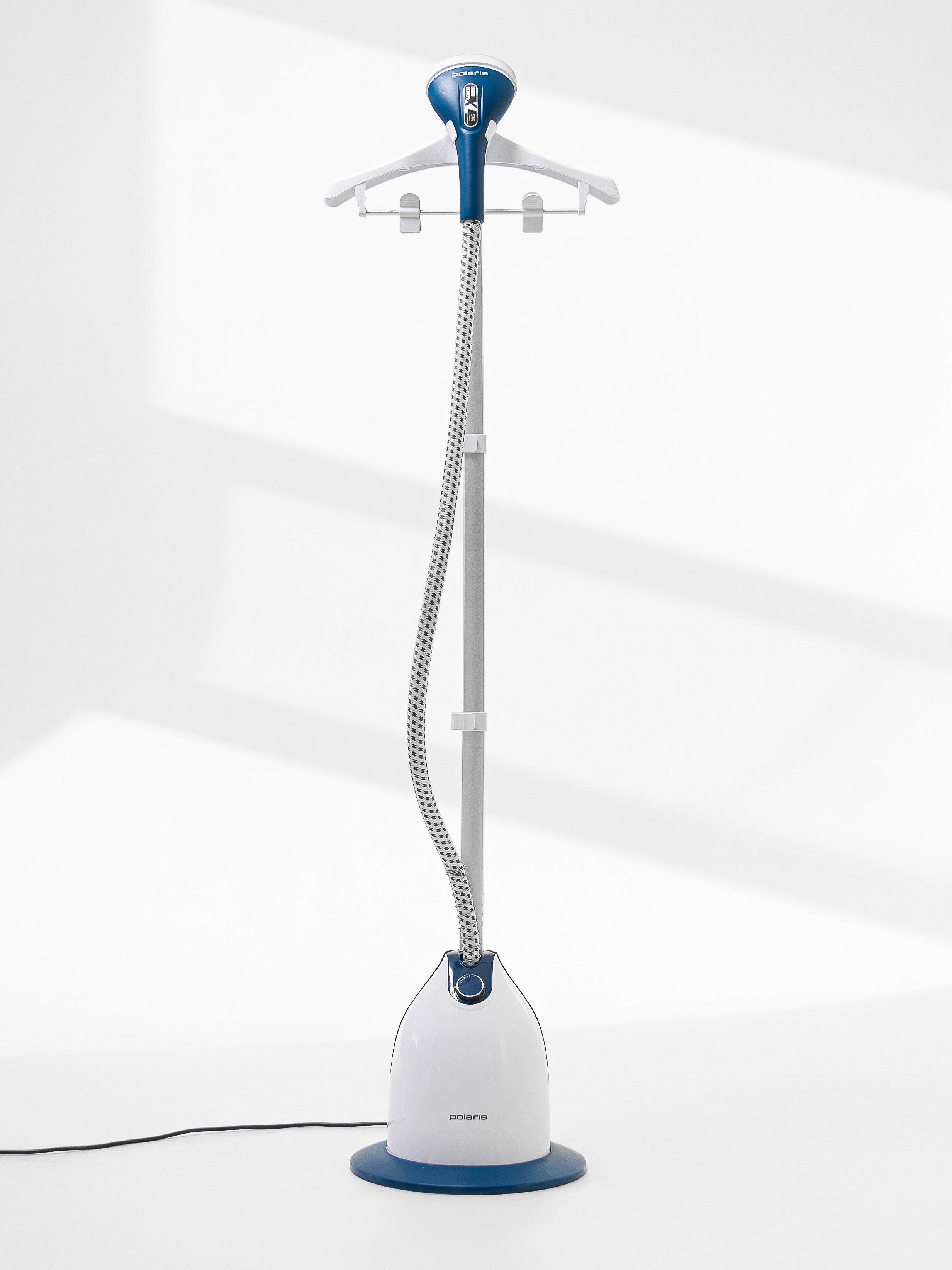 Аренда фотостудия с циклорамой в Сочи — FASHIONprod, 1000 ₽/час. Стрит съемки для маркетплейсов в Сочи | ИИ контент | fashionprod