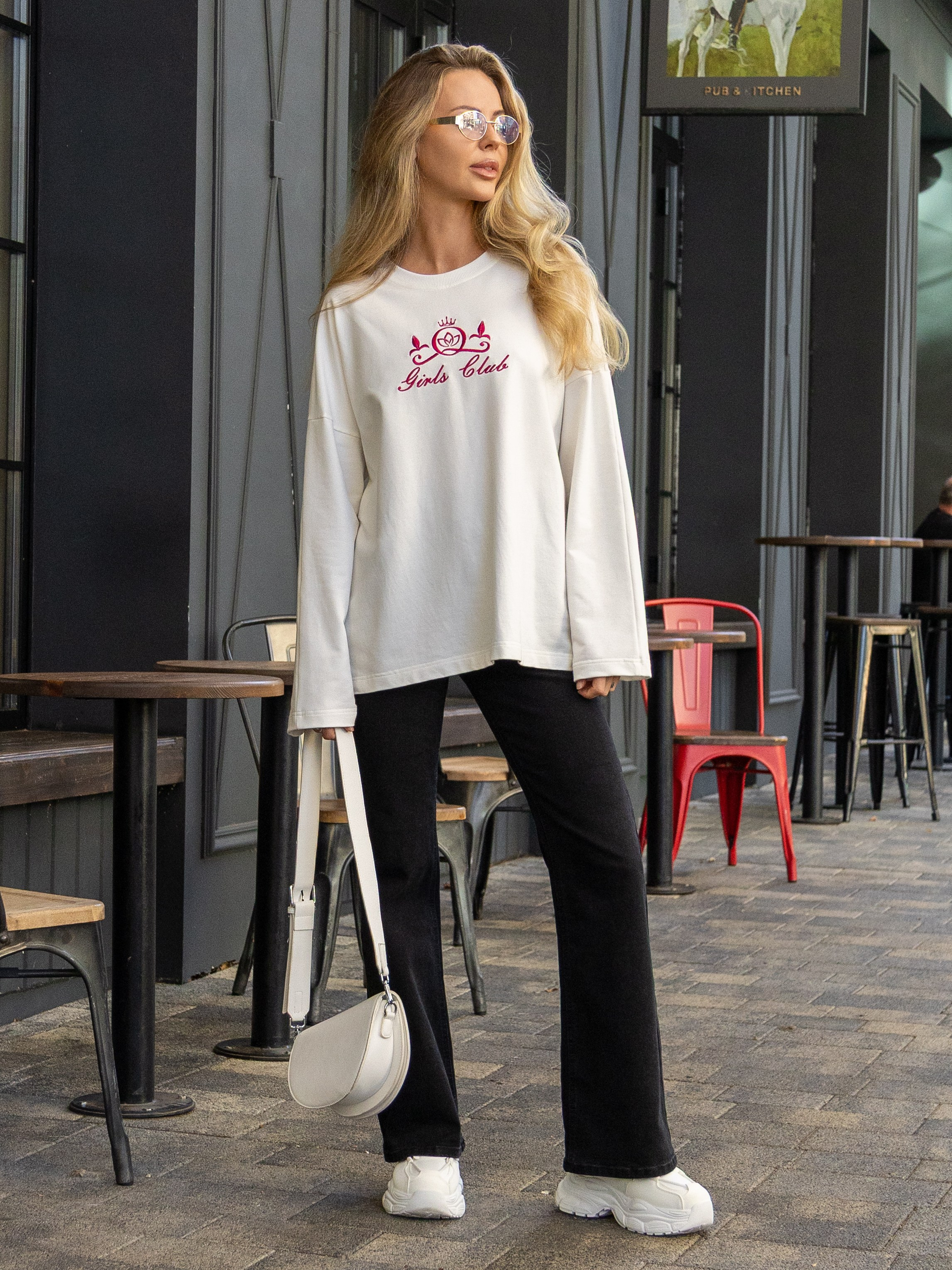 Евгения. Фото для маркетплейсов в самых сочных локациях города Сочи