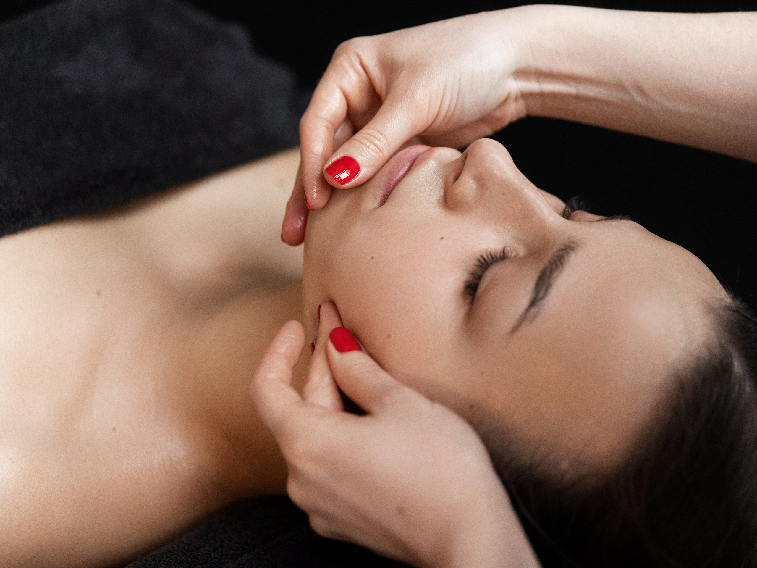 Массажист. Фотограф в Санкт-Петербурге