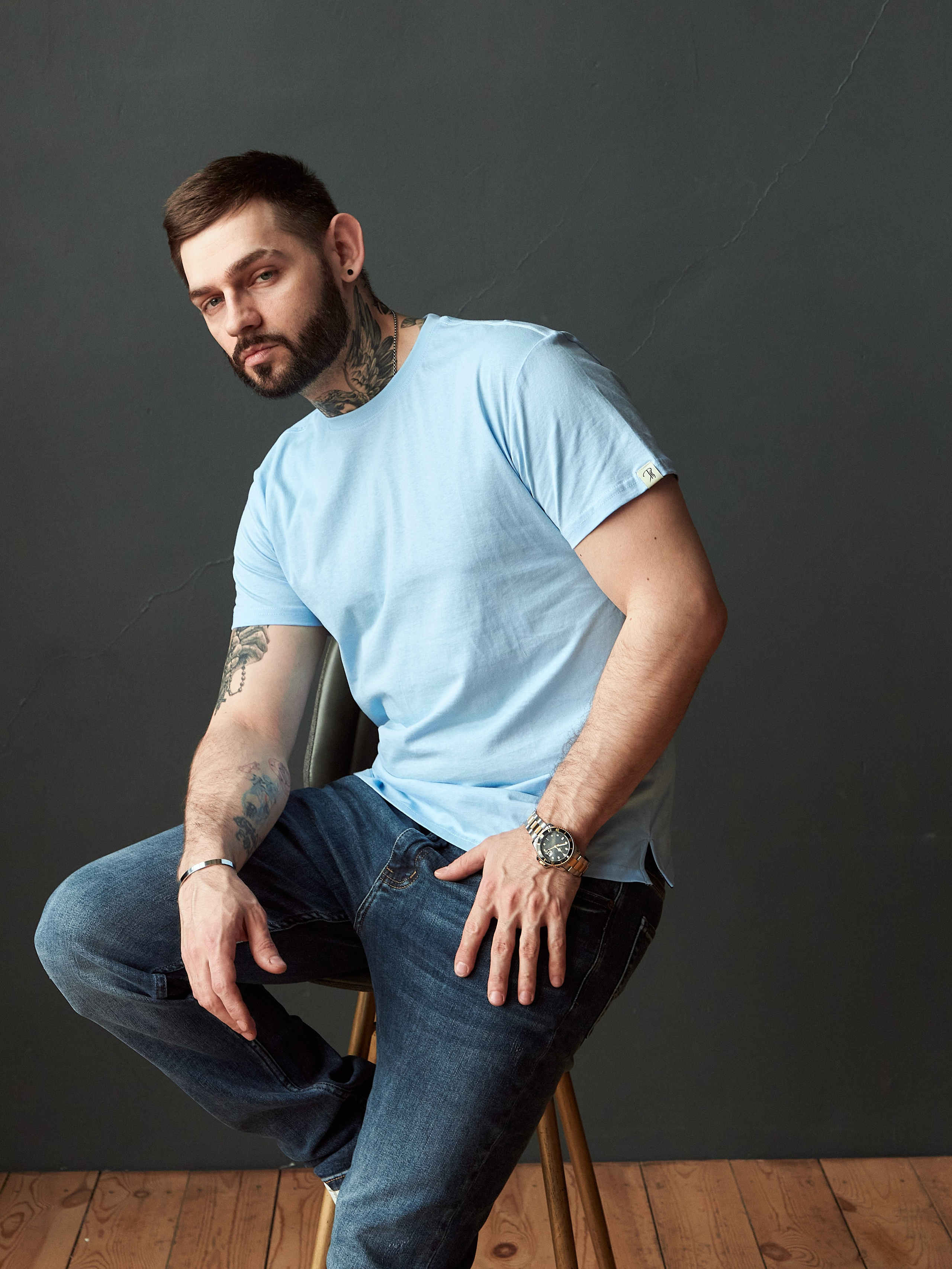 САША. Продающий контент для маркетплейсов и e-commerce «под ключ»