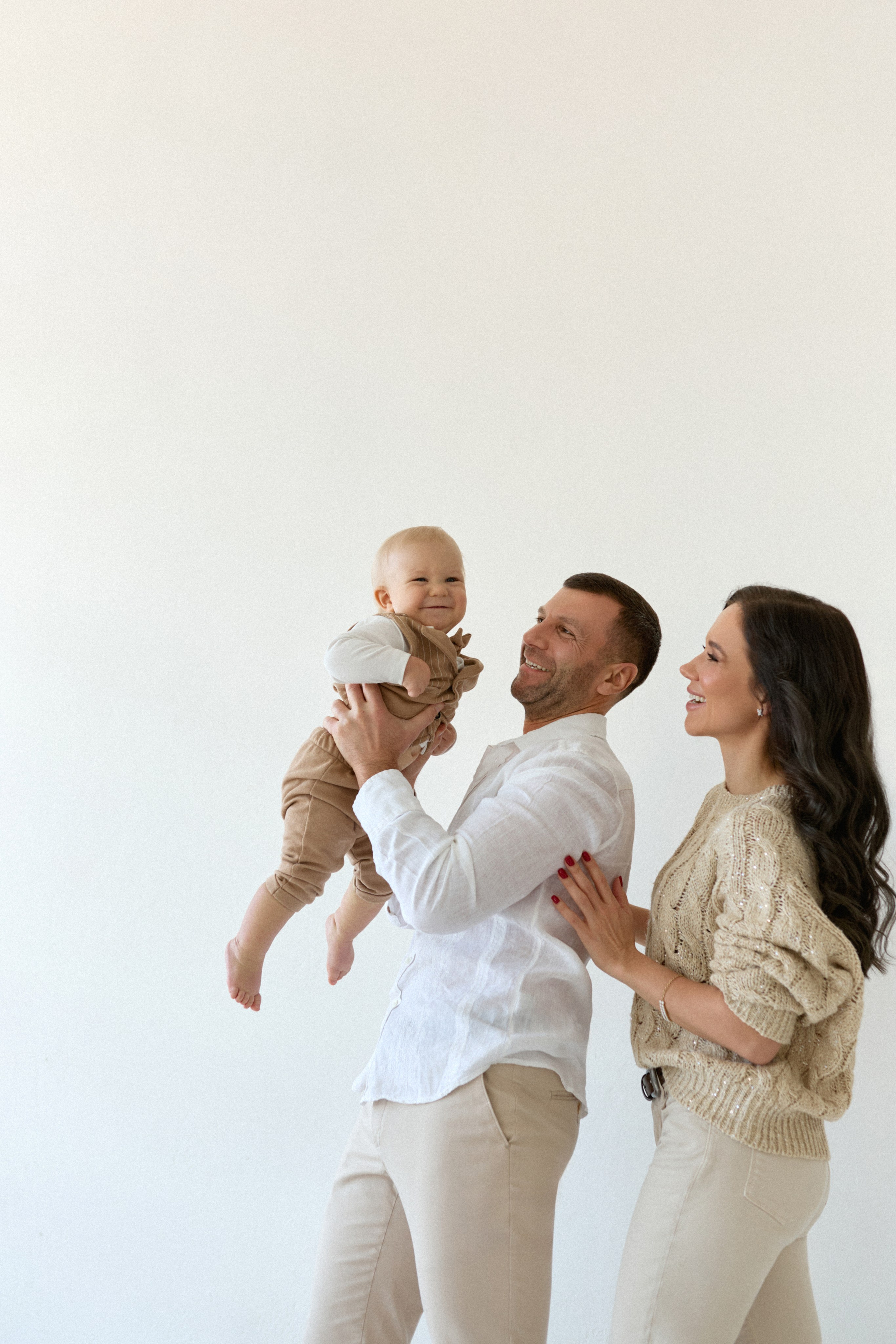 Сергей, Анна & Дима. Сестры Карабаза. Фотографы и ретушеры в Москве и Санкт-Петербурге