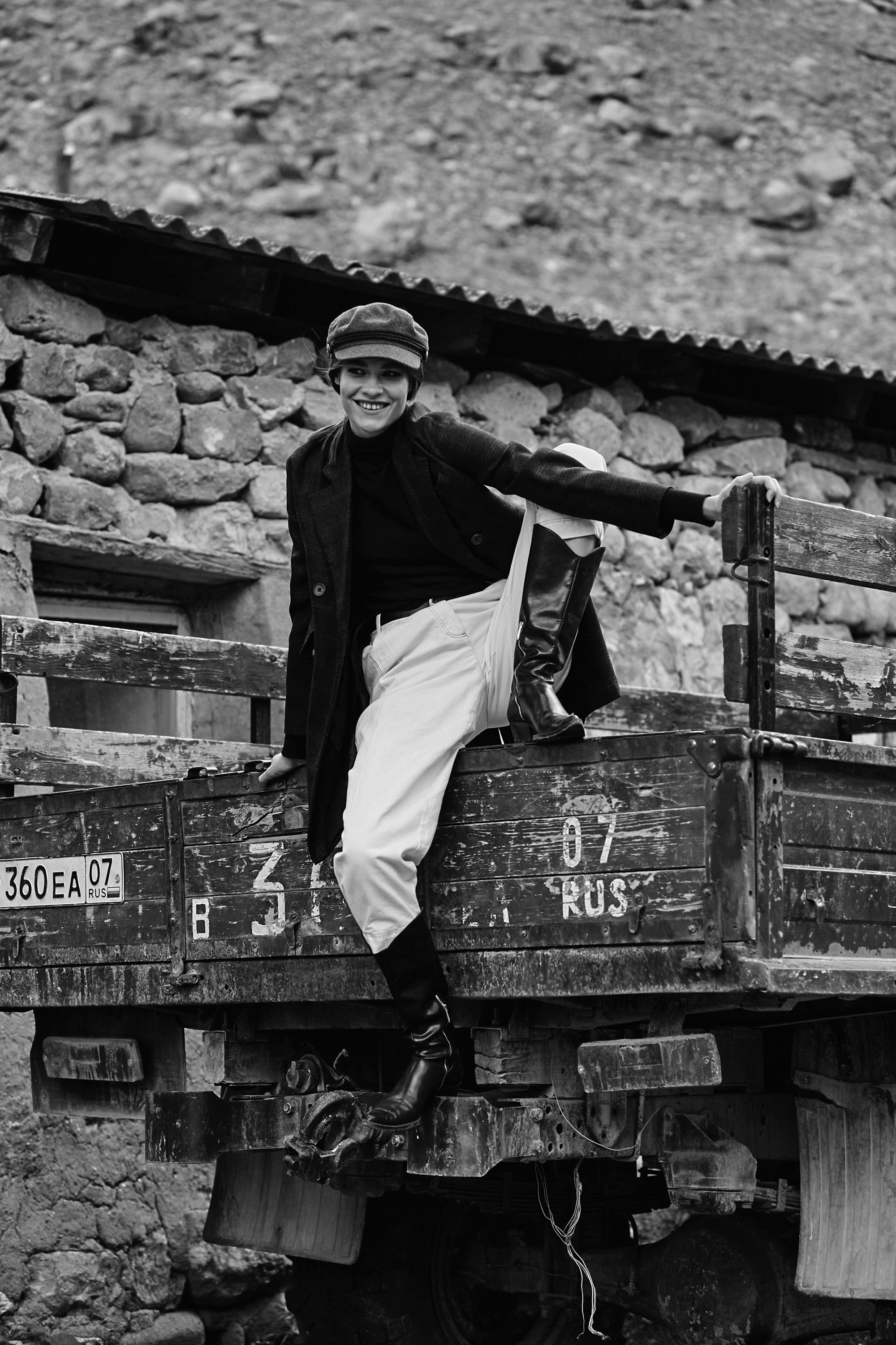 Фотосессия в горах. Фотограф Продюсер в горах КБР / Москва  Нальчик Горы