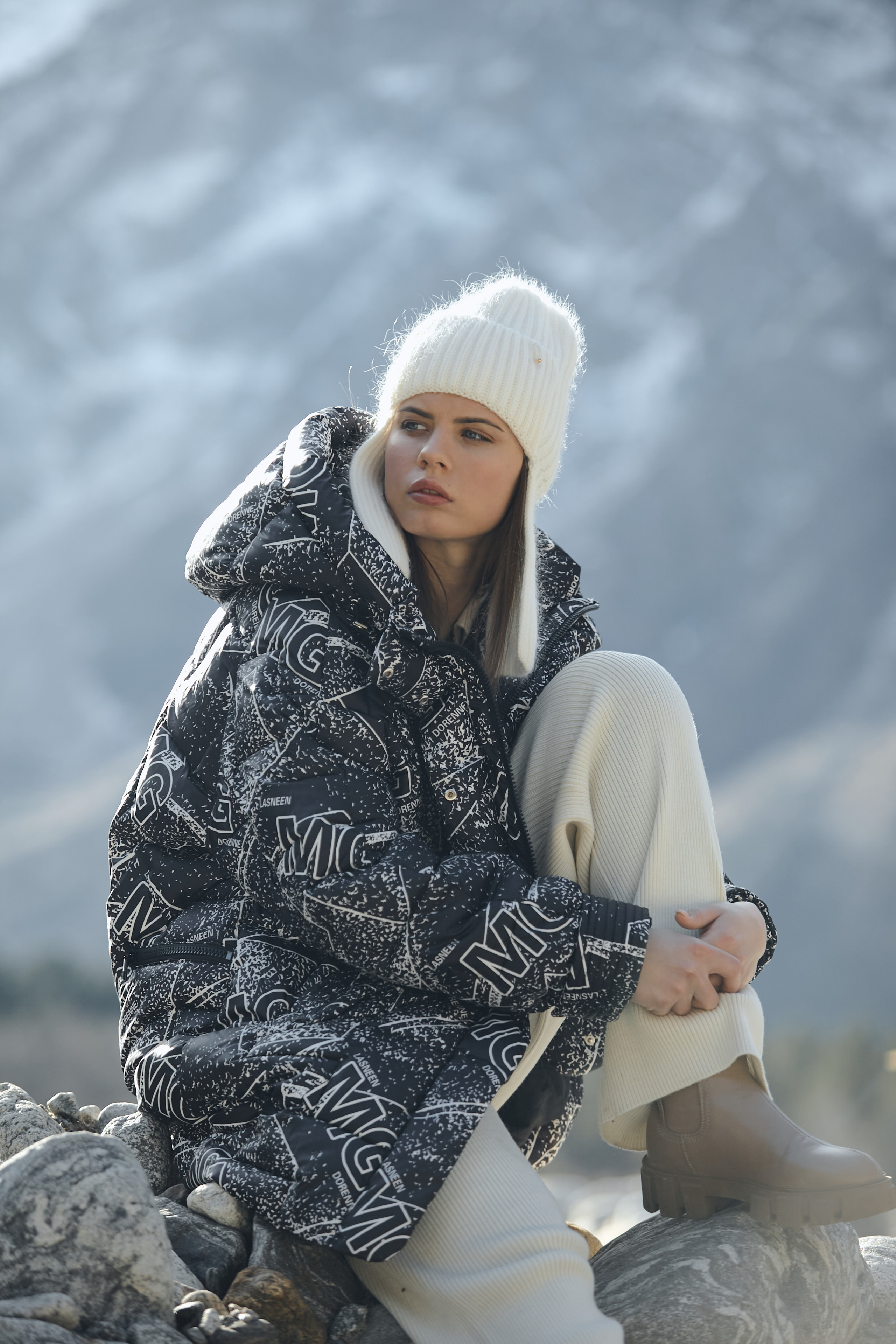 Съемка для бренда одежды под ключ. Фотограф Продюсер в горах КБР / Москва  Нальчик Горы