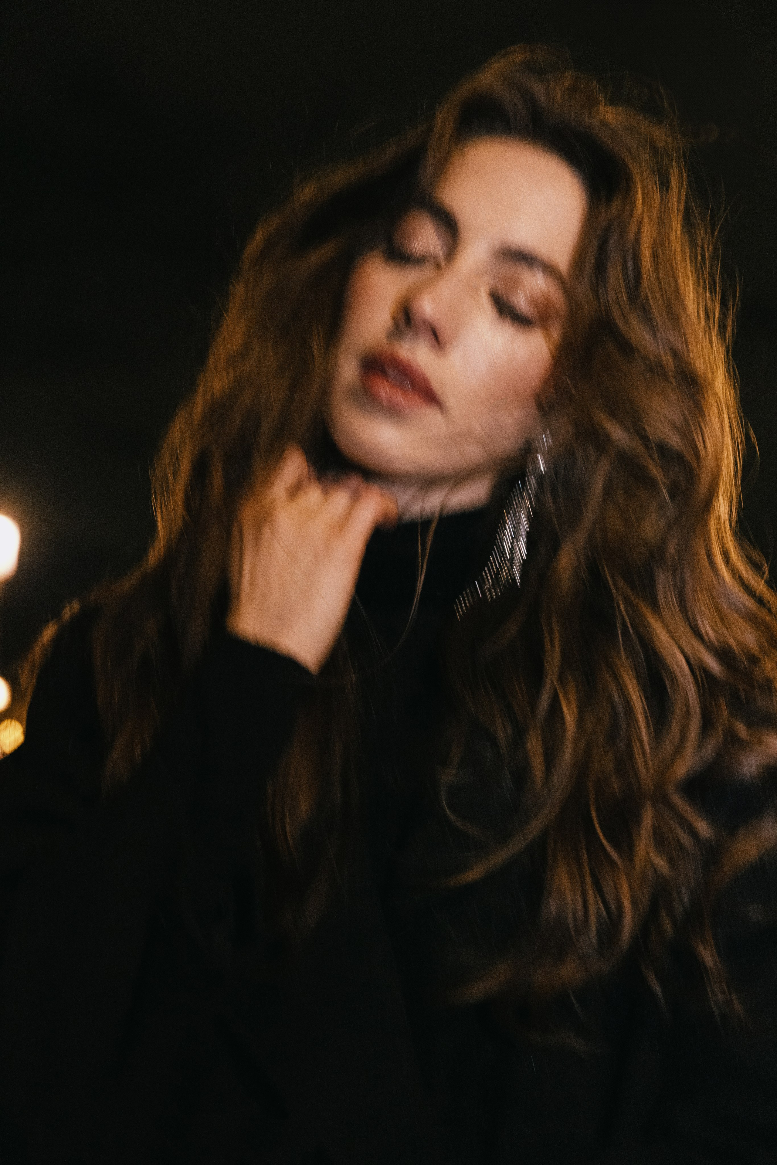 Ночной город. Фотограф в Париже