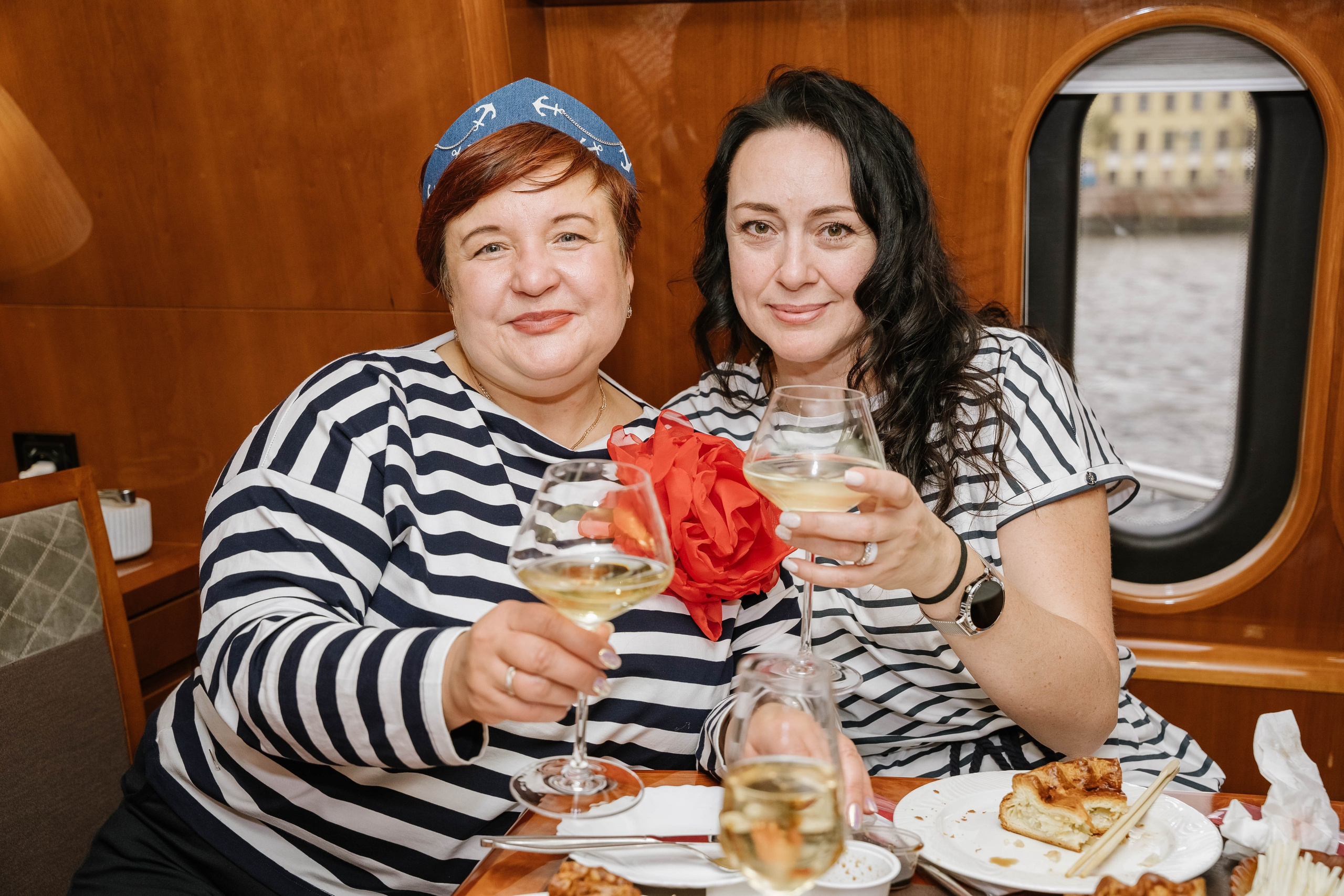 Прогулка по Неве