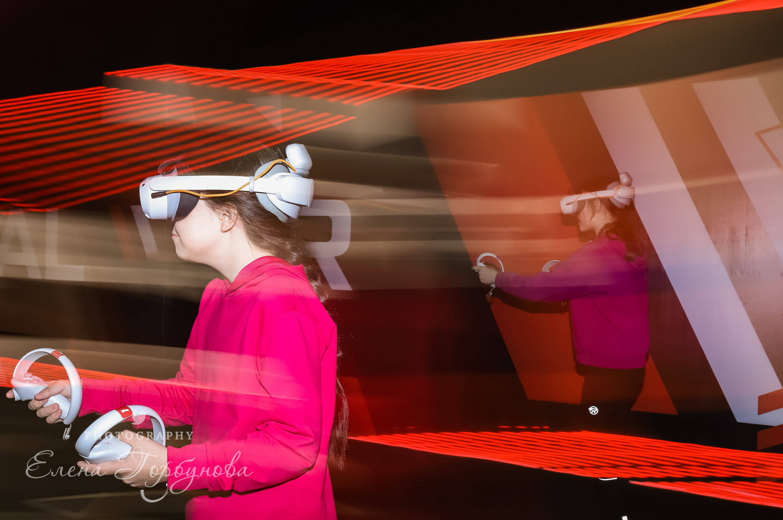 Репортаж в виртуальной реальности. Май 2024. Фотограф Пермь. Свадьбы. Семья и дети, школа, д. сад. Фотокниги