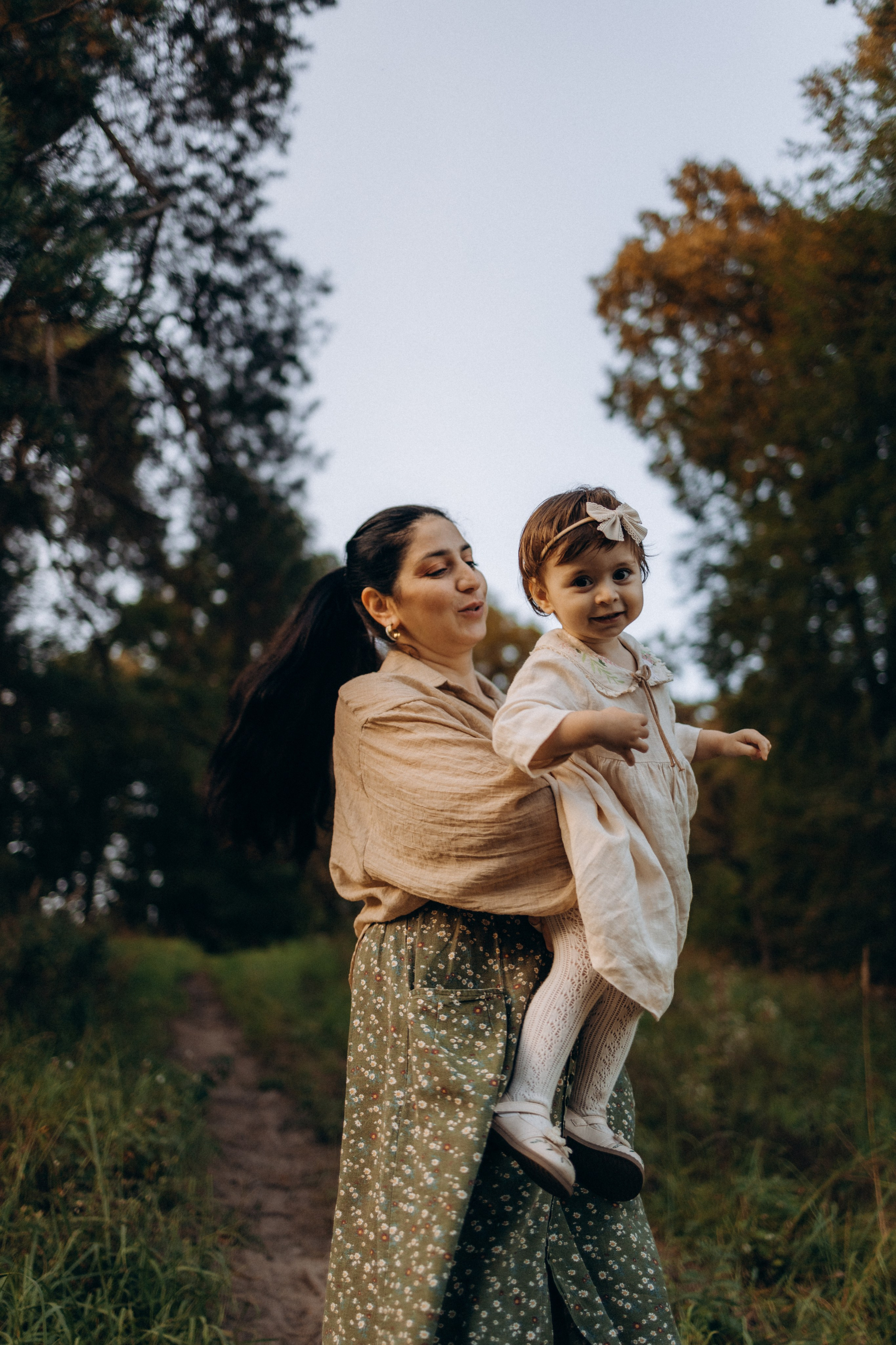 Мама и доченька (14.09.2025 г.) г. Жуков (Калужская обл.). Надежда Стар семейный и церковный фотограф в Жукове и Калужской области