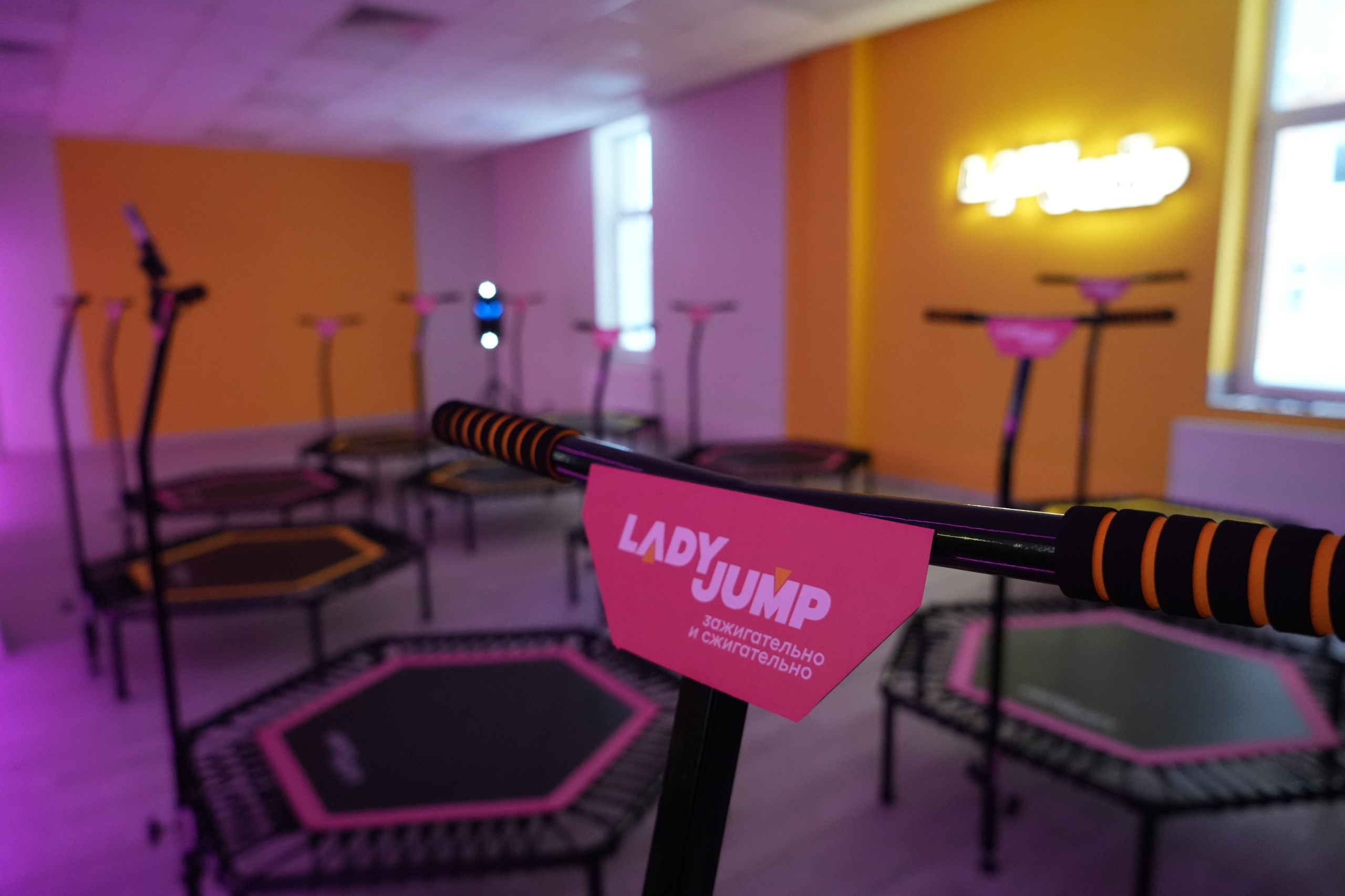 Открытие батутного центра «Lady Jump». Видеограф и Фотограф в Москве