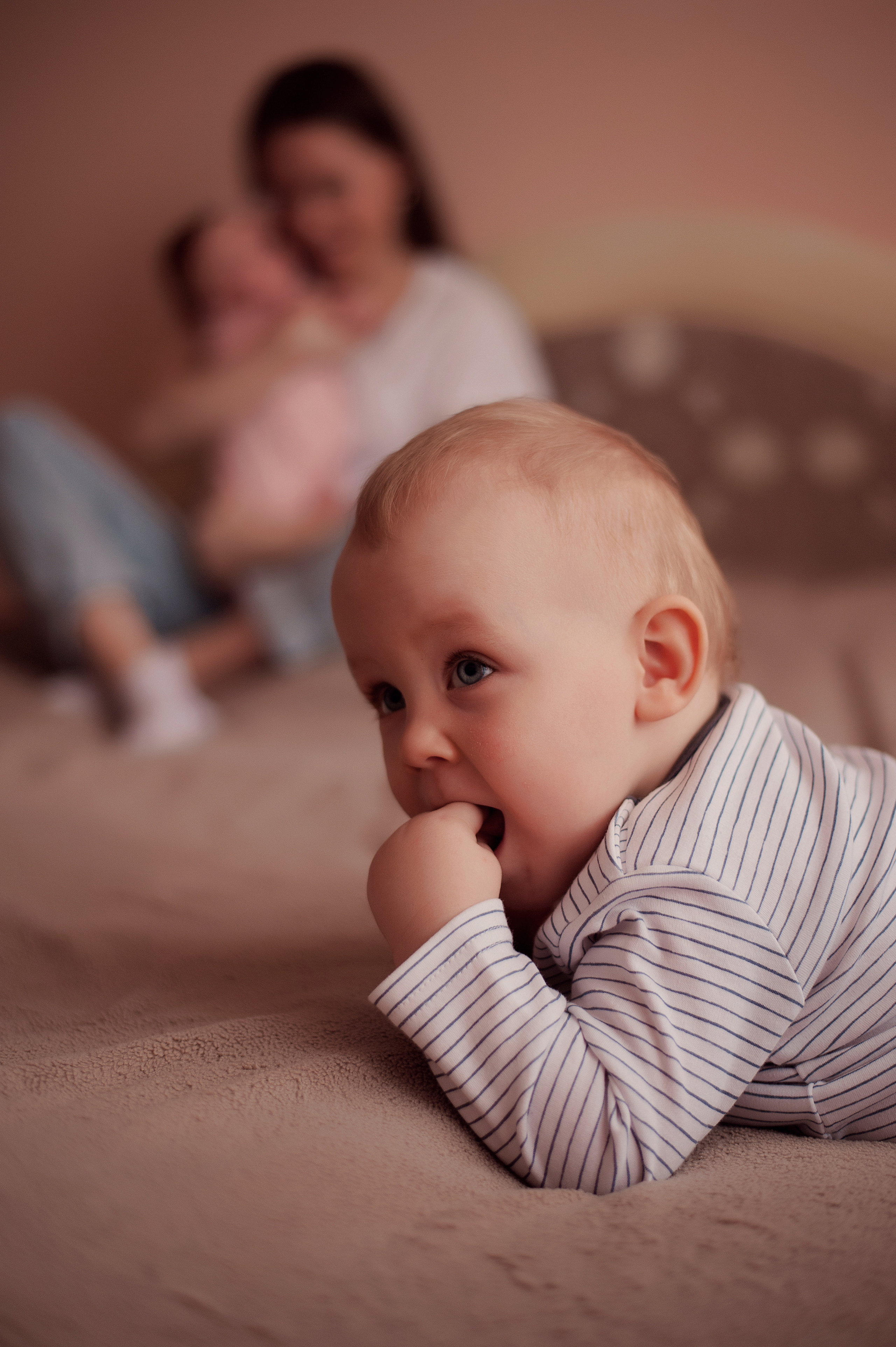 Домашняя фотосессия у Оли. Семейный и детский фотограф Новокузнецк Евгения Лебеденко