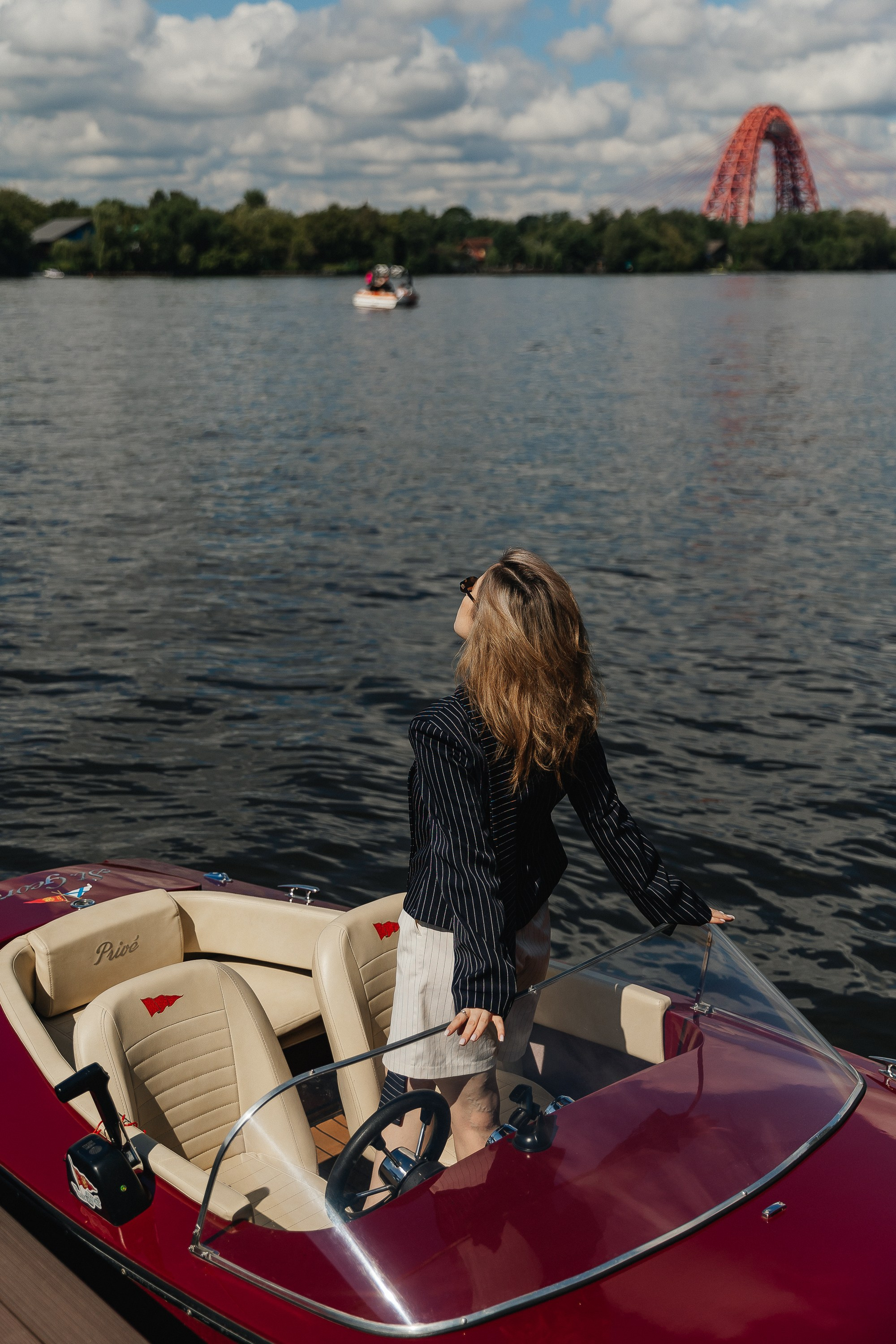 Девичник на ретро катерах. Фотограф Москва, Балашиха, МО. Свадьбы, репортажи, контент, портреты