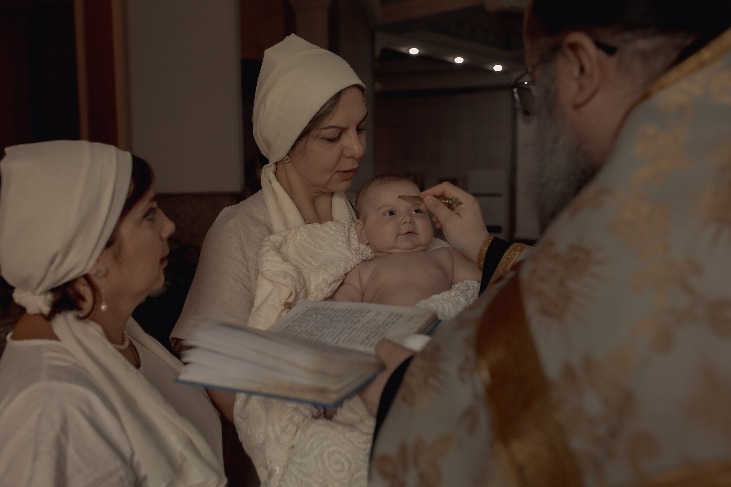 Крещение Николь. Фотограф на Крещение и Венчание в Ташкенте