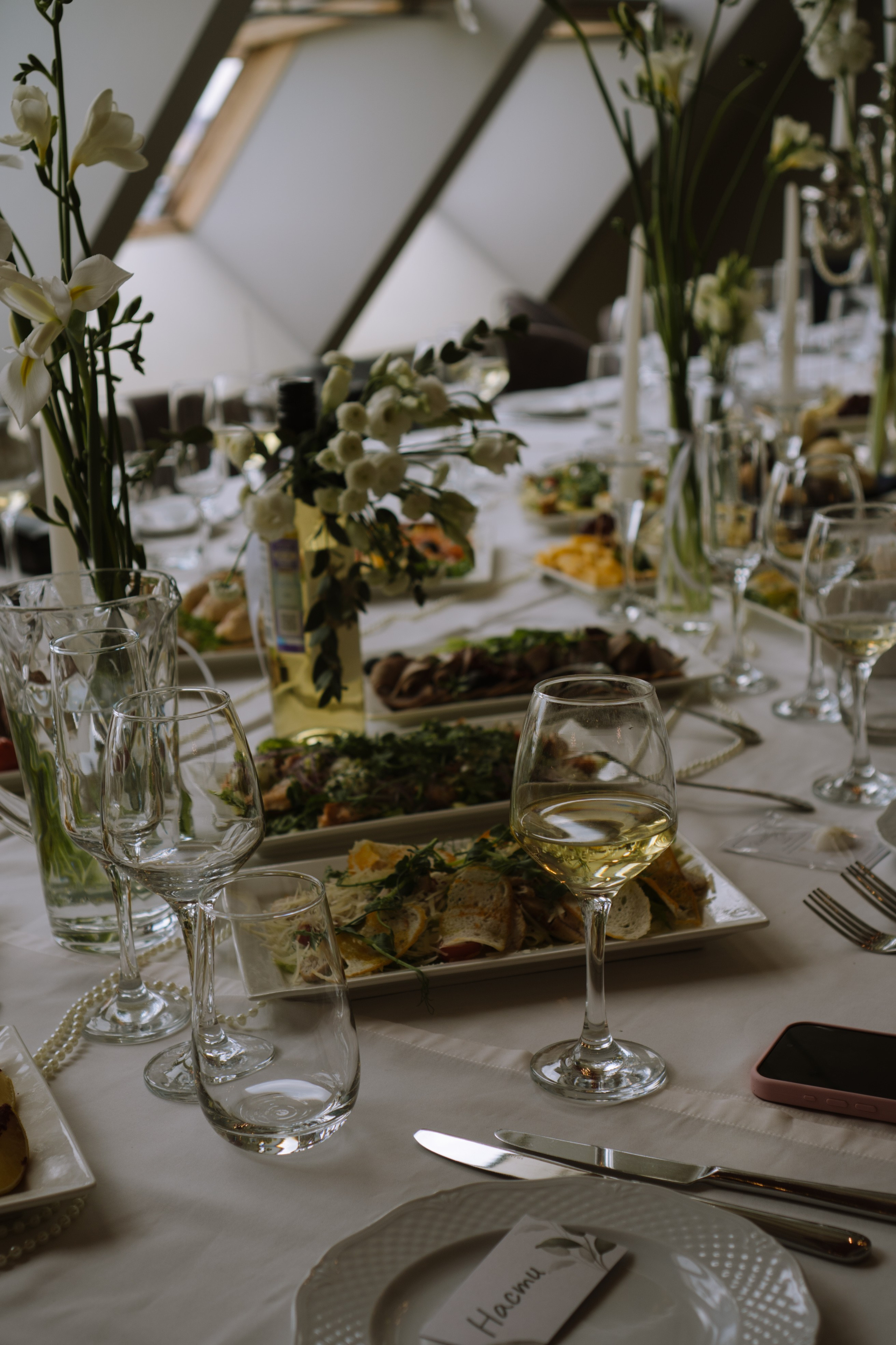 СВАДЕБНЫЙ БАНКЕТ НА ВЛАДИМИРСКОЙ В САНКТ-ПЕТЕРБУРГЕ (КАМЕРНАЯ СВАДЬБА). Профессиональный фотограф, Санкт-Петербург — Виктория Богомолова