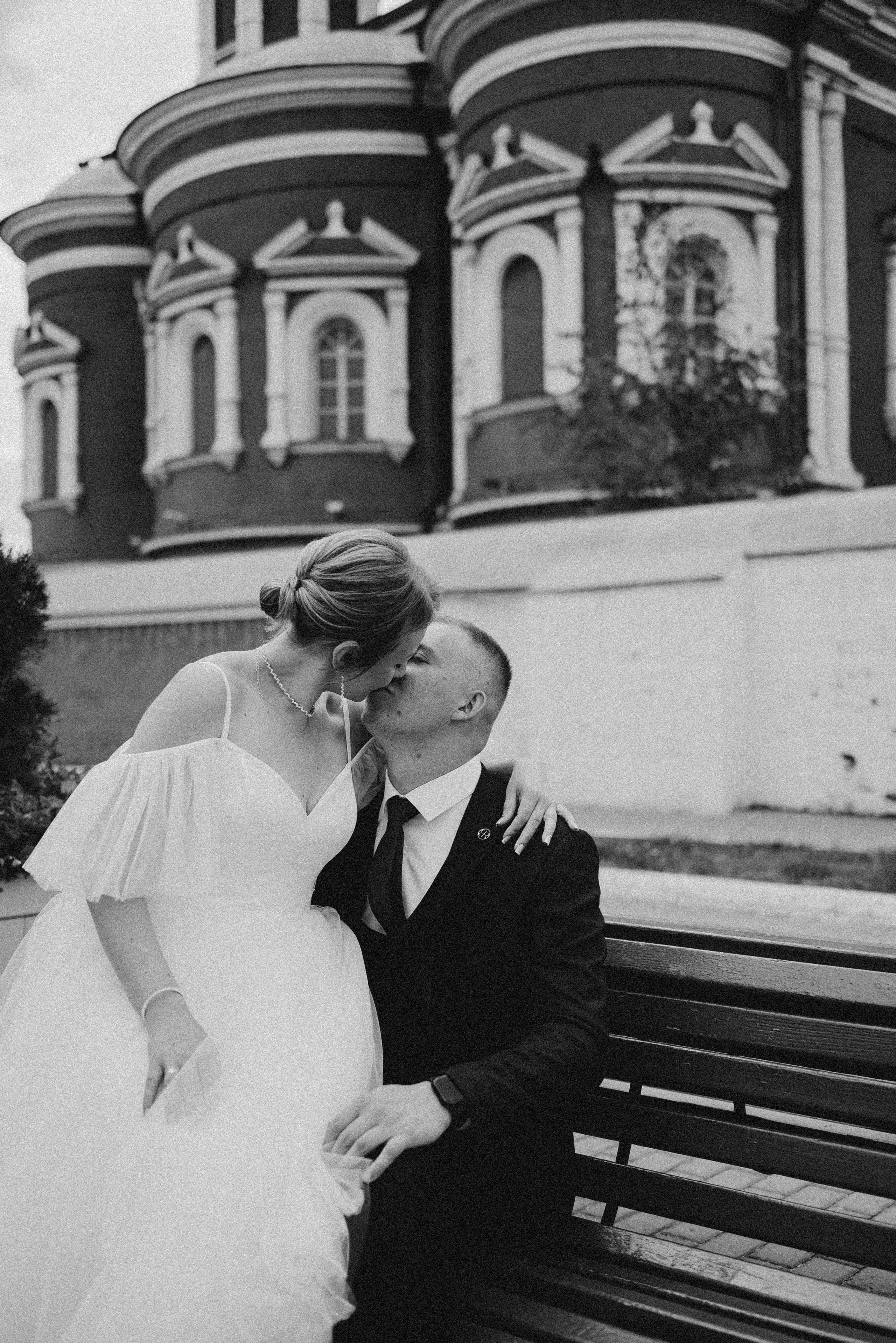 Свадебная фотосессия в Коломне. Индивидуальный, свадебный, и love-story фотограф в Москве
