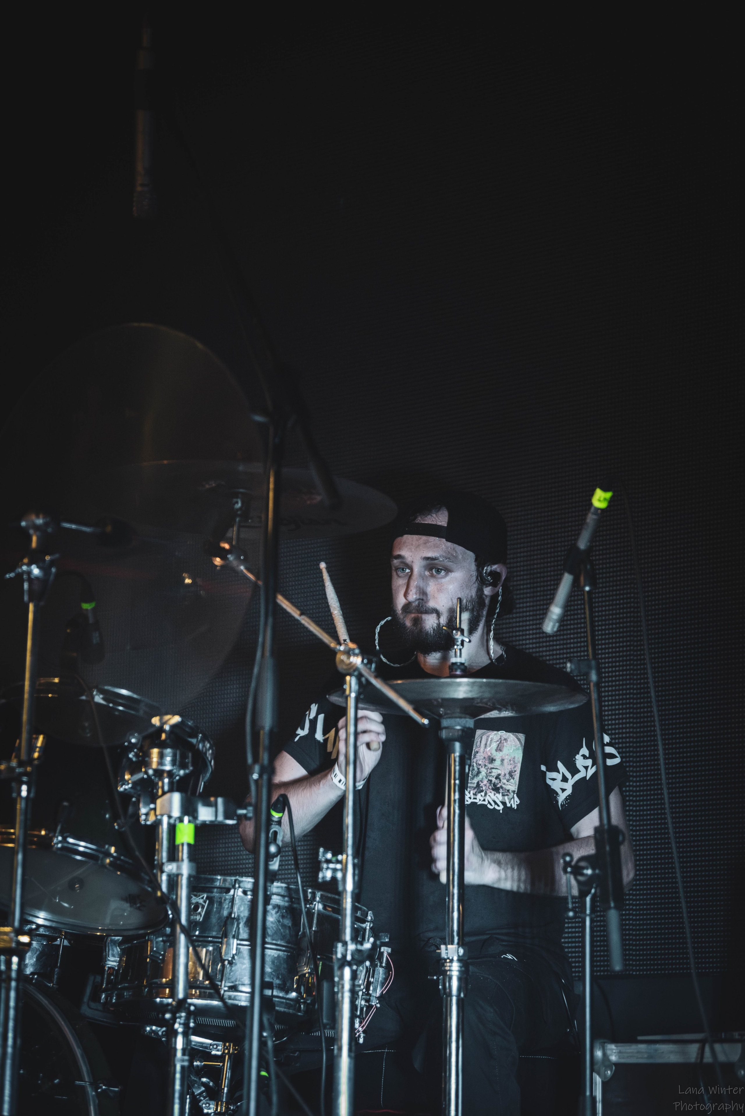 7000$ (29 июня 2025 года, Москва, клуб Урбан). Фотограф Светлана Блинова, Москва и Московская область