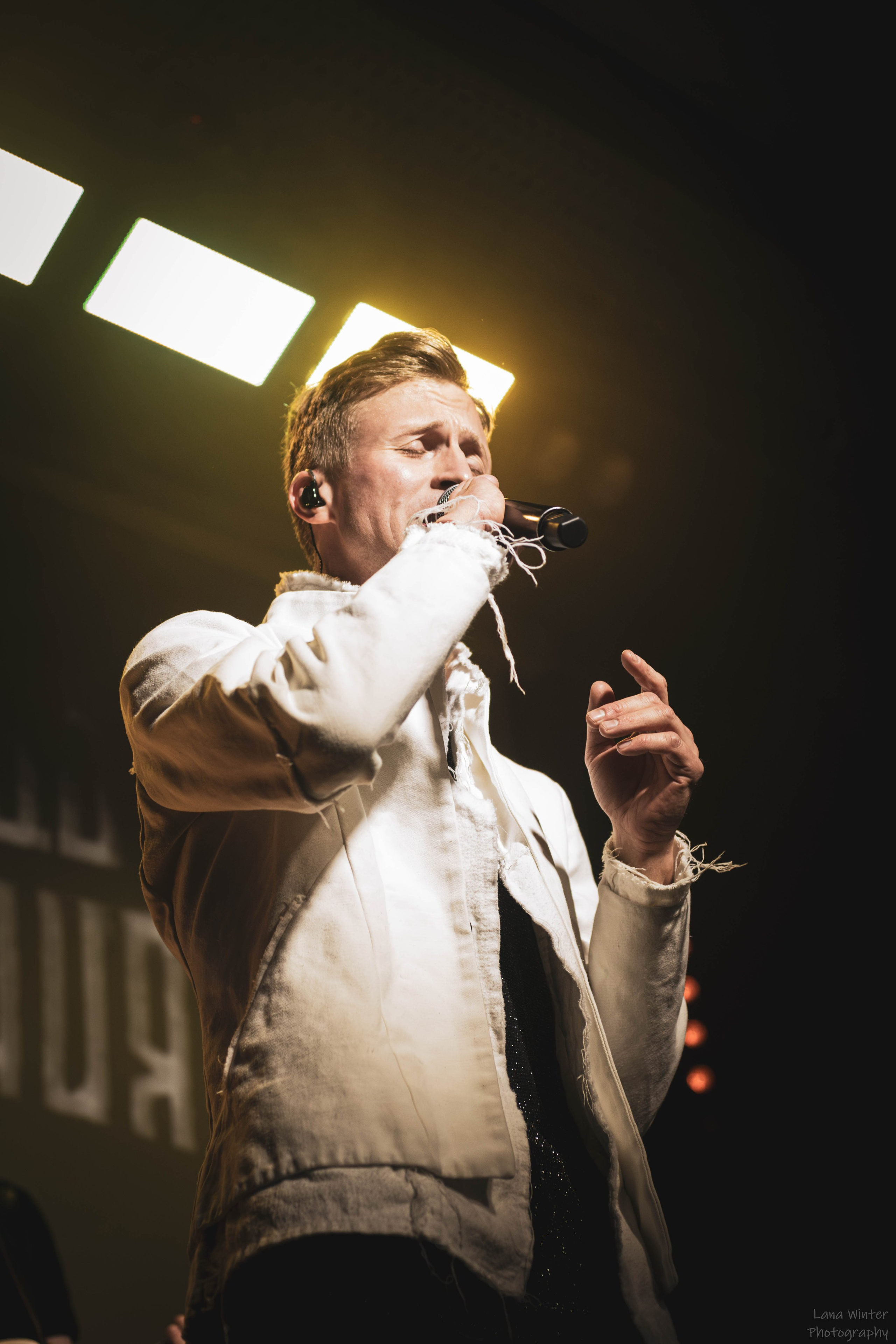 Площадь Восстания (8 марта 2025 года, Москва, клуб Техника Безопасности). Фотограф Светлана Блинова, Москва и Московская область