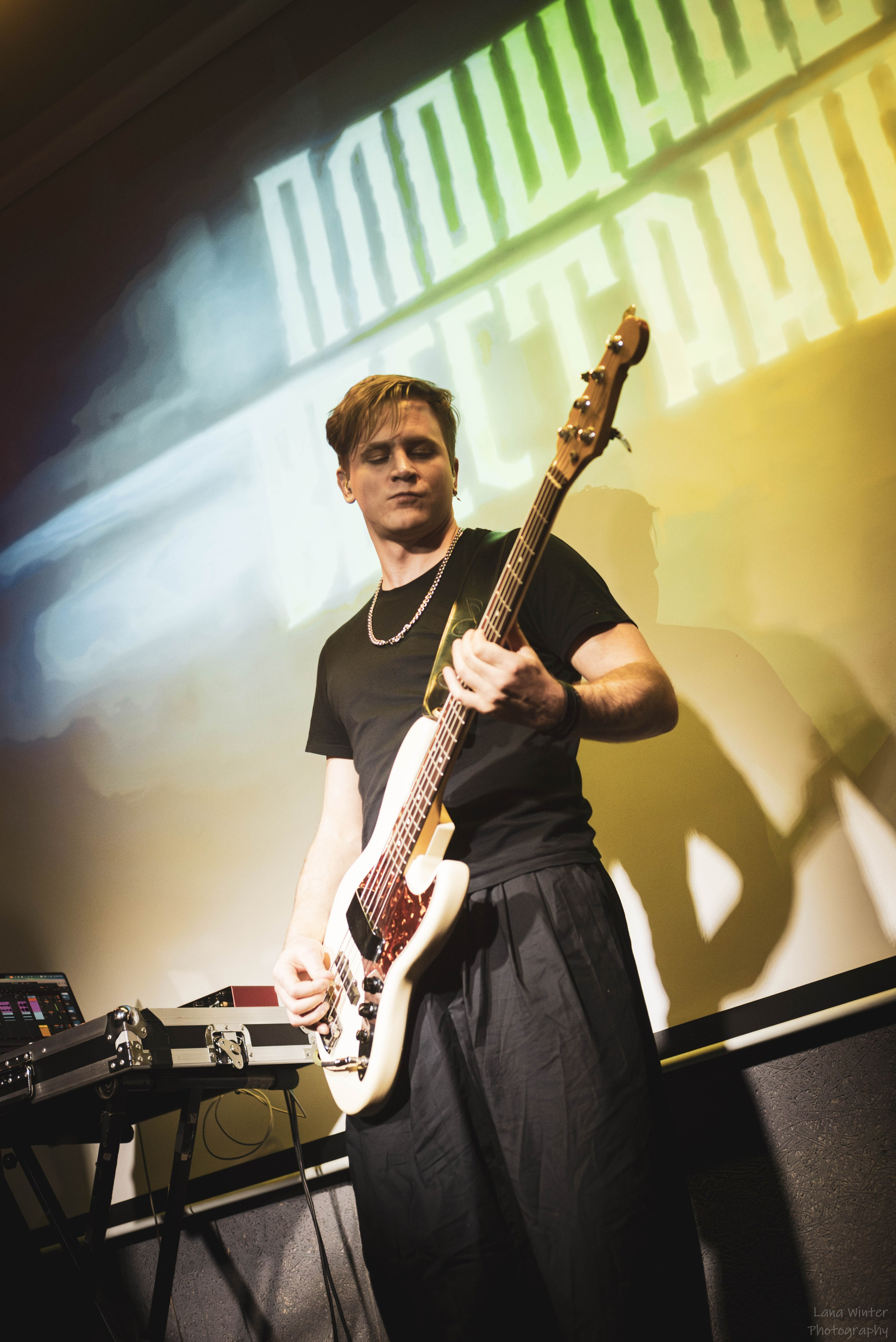 Площадь Восстания (8 марта 2025 года, Москва, клуб Техника Безопасности). Фотограф Светлана Блинова, Москва и Московская область